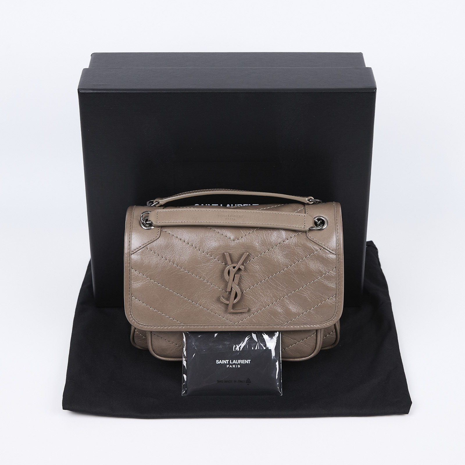 聖羅蘭 YSL SAINT LAURENT Niki 復古小牛皮 Baby 斜背 翻蓋包 6331600EN04 奶茶棕NIKI BABY 原廠盒子/防塵袋