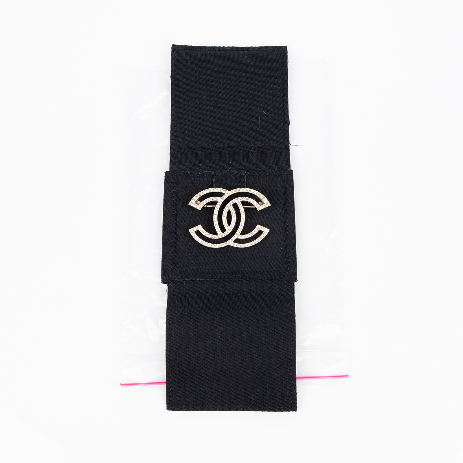 香奈兒 CHANEL 胸針 飾品 A21 V 淡金色水鑽LOGO胸針 無附屬品