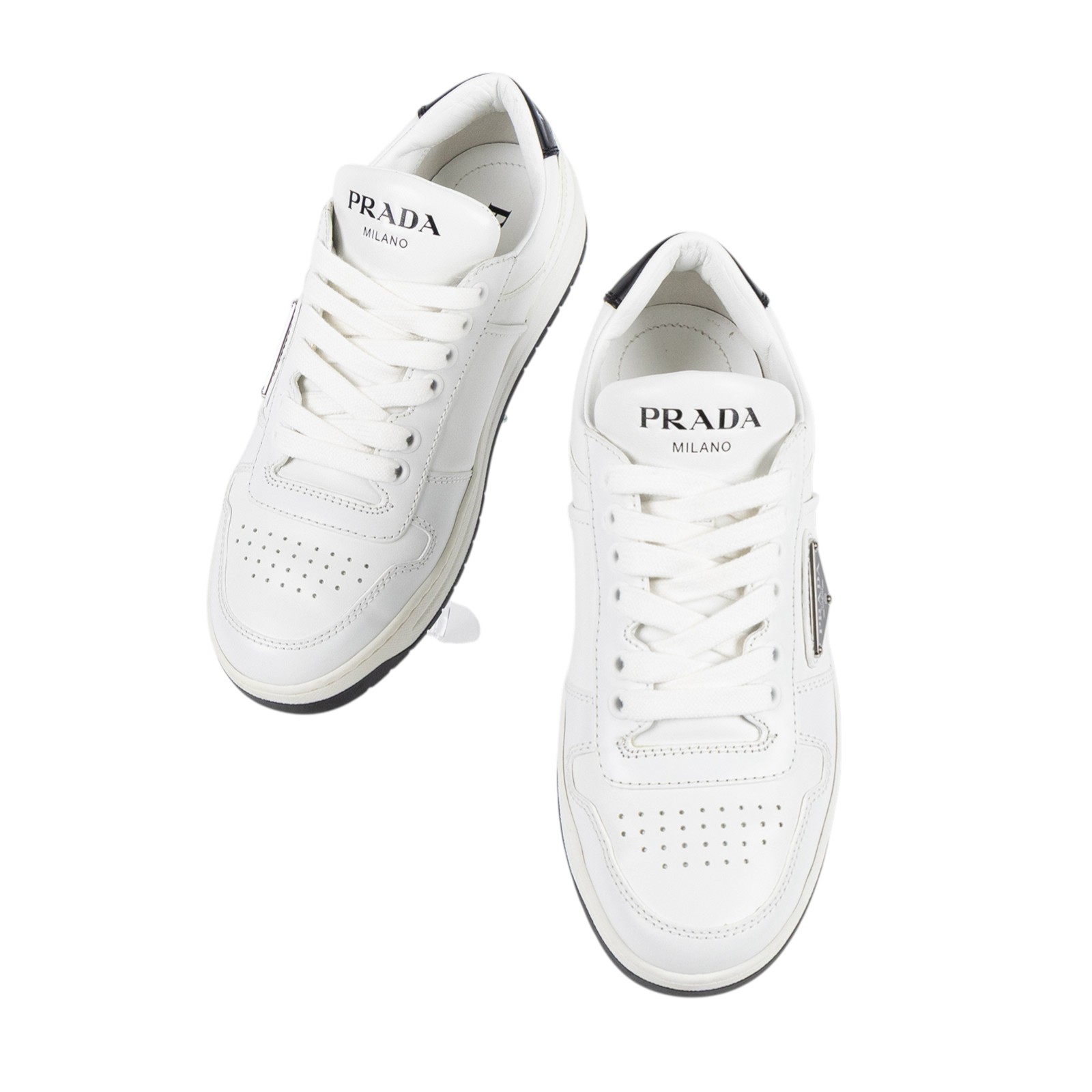 普拉達 PRADA Downtown 通花皮革 運動鞋 1E792M_3LKG_37 白運動鞋 原廠盒子/購買證明