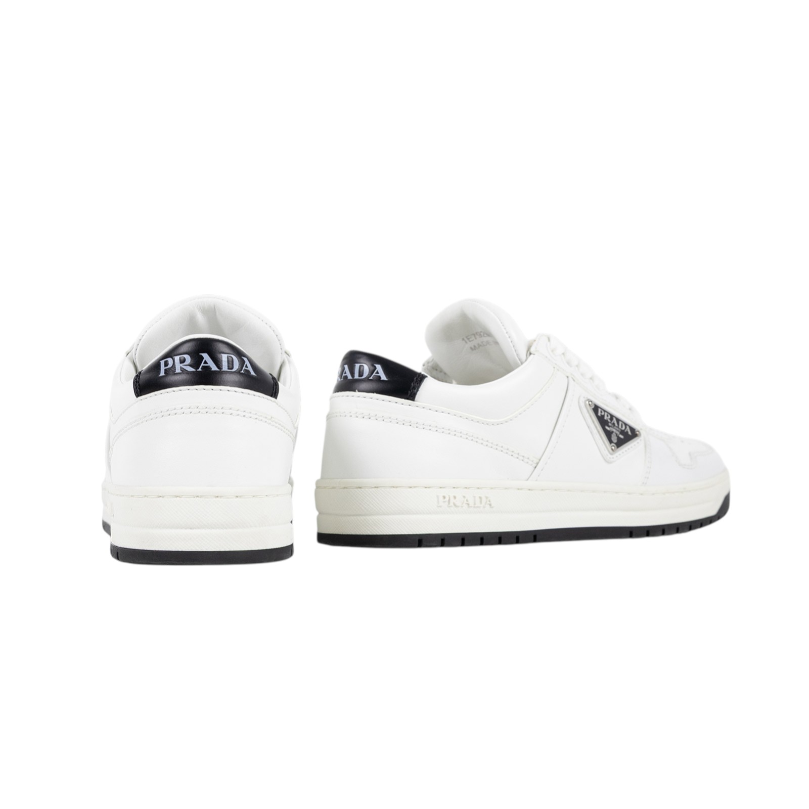 普拉達 PRADA Downtown 通花皮革 運動鞋 1E792M_3LKG_37 白運動鞋 原廠盒子/購買證明