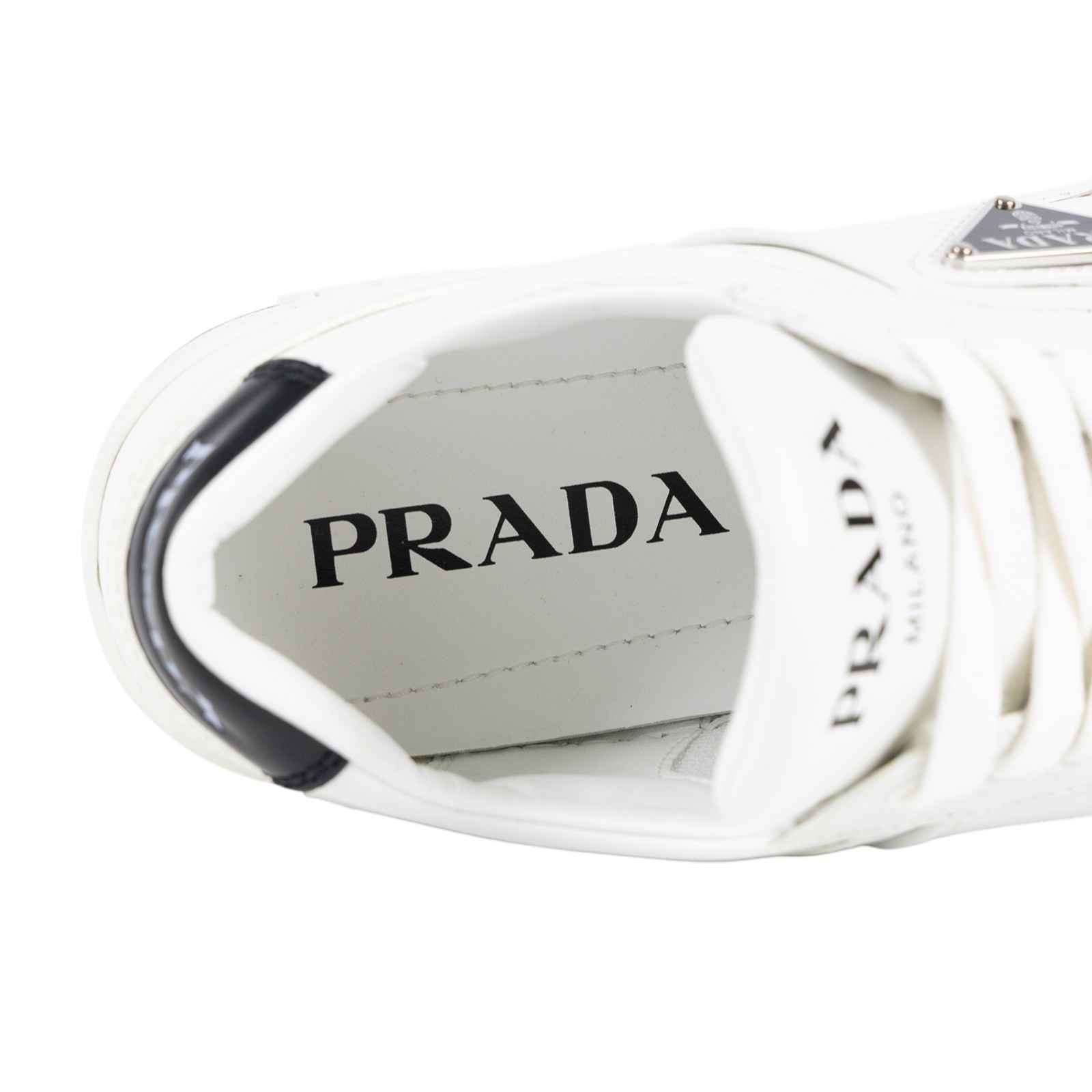 普拉達 PRADA Downtown 通花皮革 運動鞋 1E792M_3LKG_37 白運動鞋 原廠盒子/購買證明
