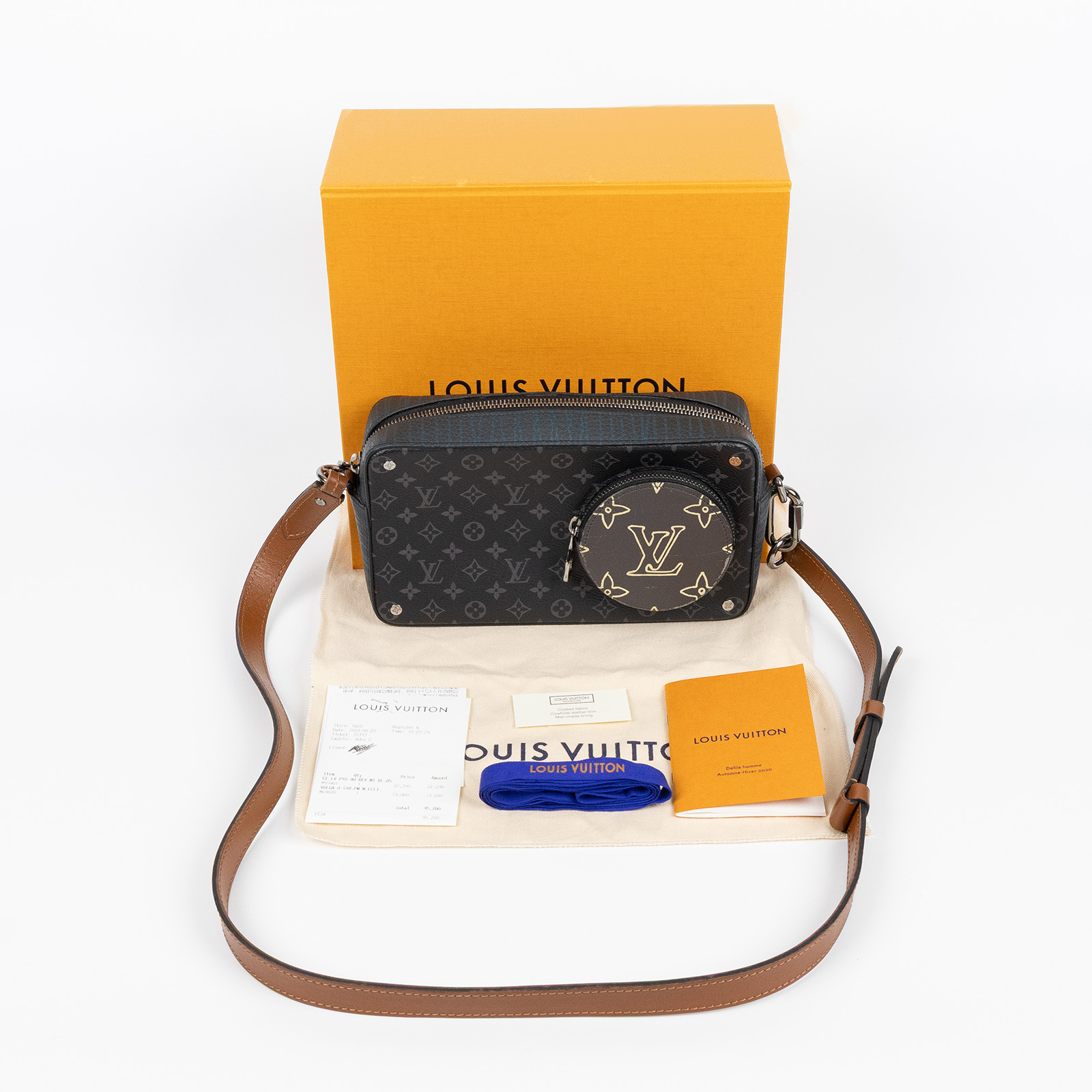 路易威登 LOUIS VUITTON Volga 肩背包 M69688 黑原花Volga On Strap 原廠盒子/防塵袋/購買證明