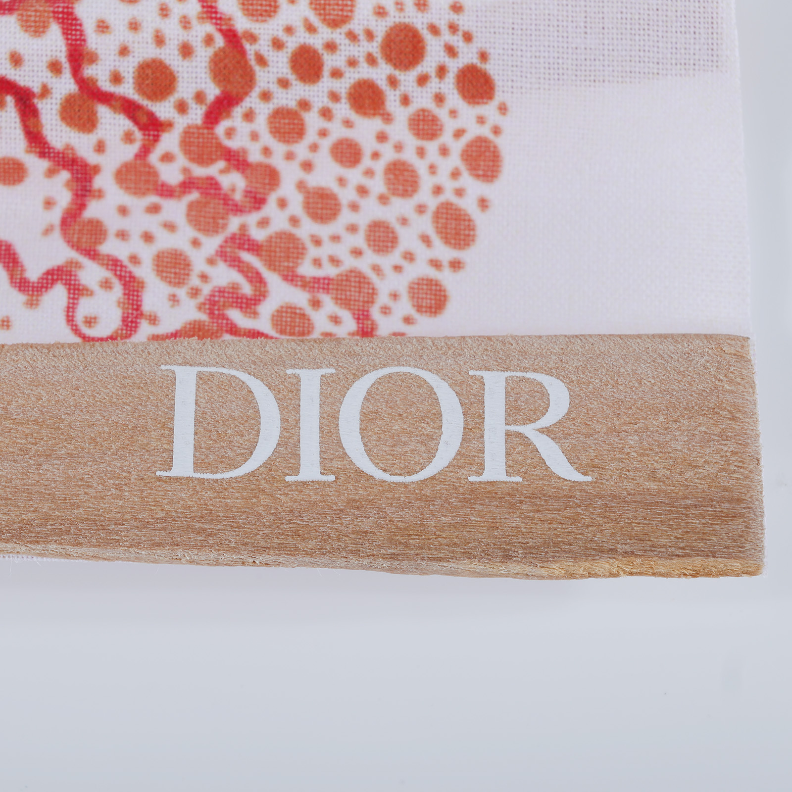 迪奧 CHRISTIAN DIOR 東京都現代美術館 限定 折扇  淺白色海底世界扇子 原廠盒子