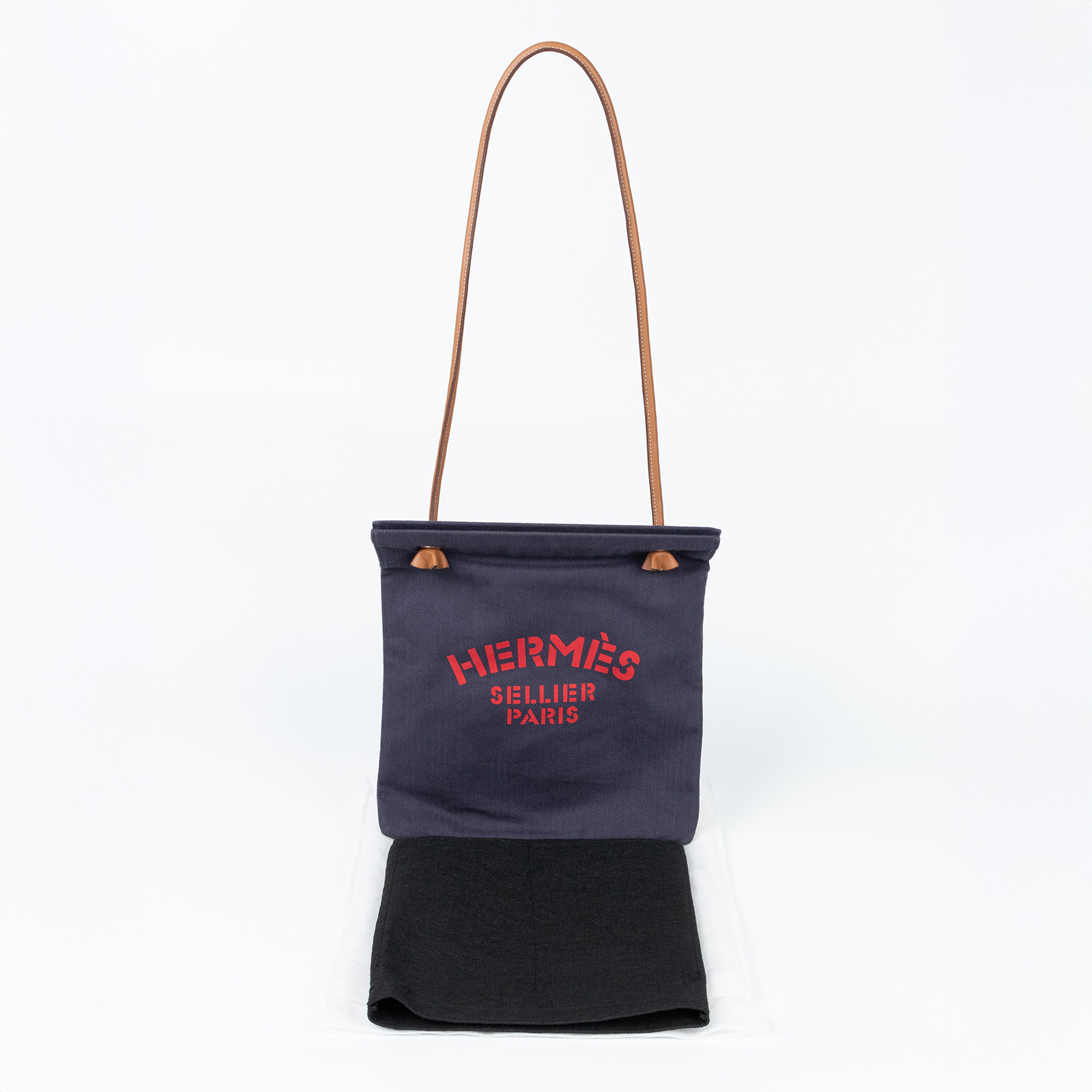 愛馬仕 Hermès Aline grooming bag 盥洗包 靛藍 金色 H000867EKAC B刻 藍色ALINE MM 無附屬品