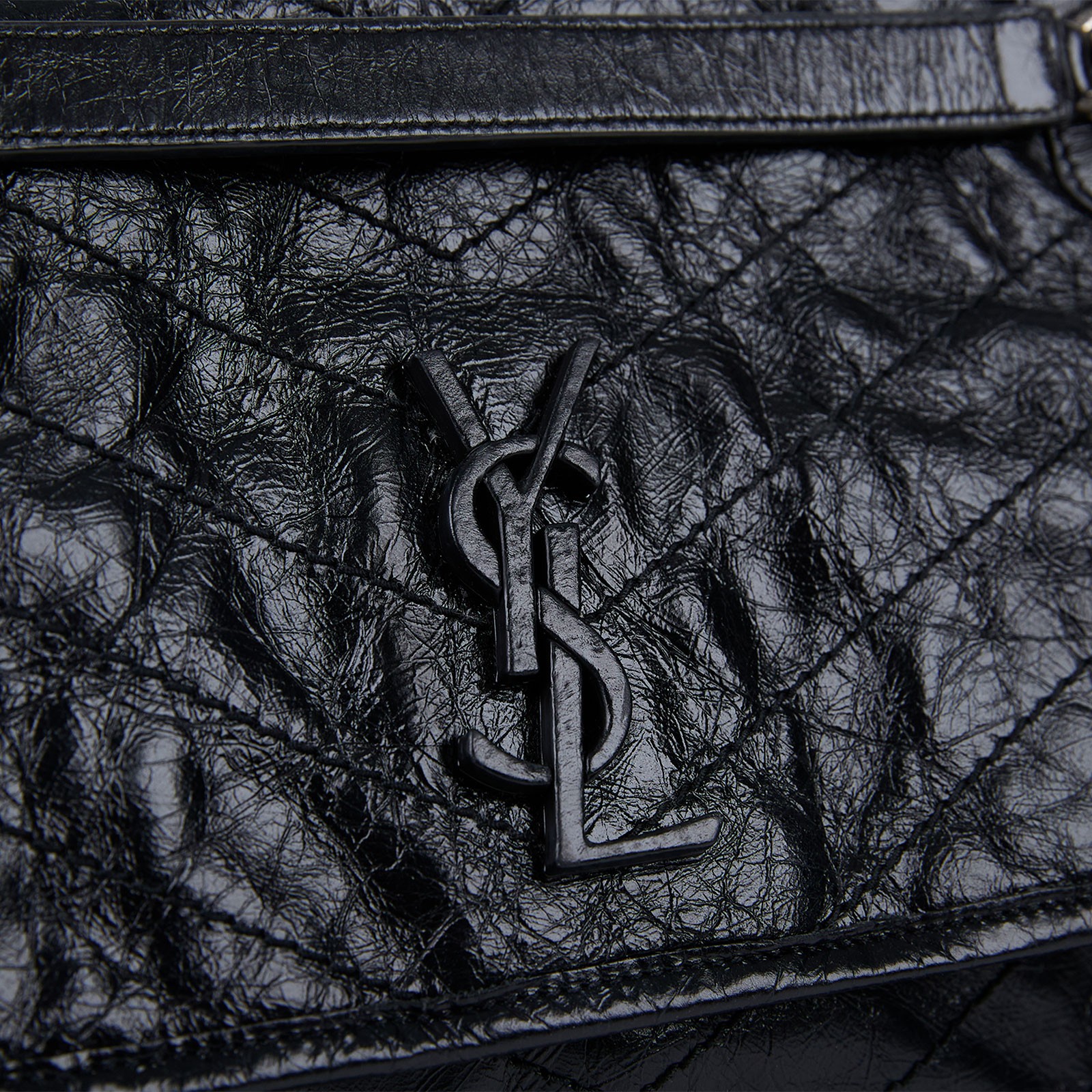 聖羅蘭 YSL SAINT LAURENT NIKI  復古皮革 山型紋 翻蓋 肩背包 中型 4988940EN04 黑NIKI MEDIUM 無附屬品