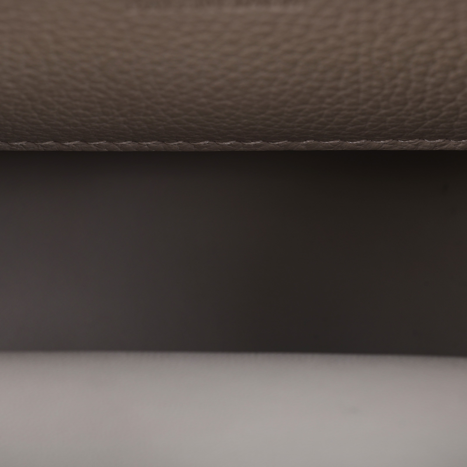 巴黎世家 BALENCIAGA Neo Calassic 迷你 機車包 63852415Y4Y 奶茶Neo City 牛皮迷你兩用機車包 防塵袋