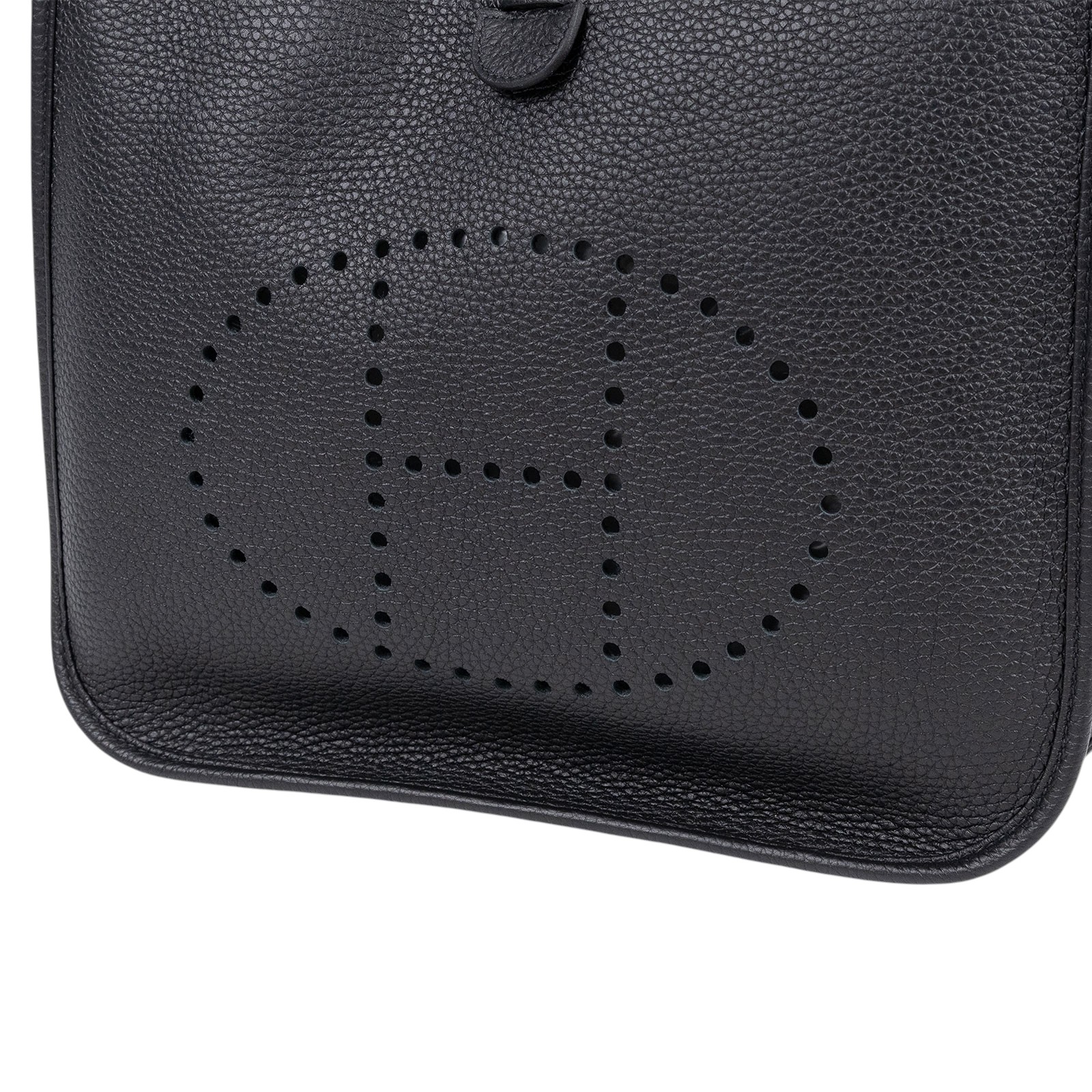 愛馬仕 Hermès Evelyne Bag 伊芙琳包 29 馬蹄型 EV29 B刻 黑EVELYNE 29 背帶/原廠盒子/防塵袋/購買證明影本