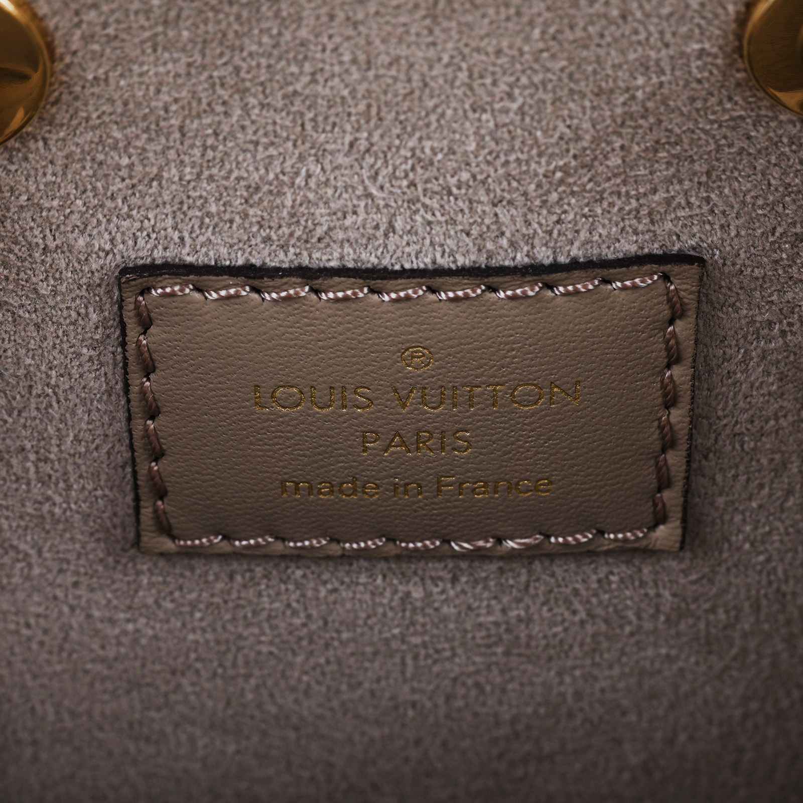 路易威登 LOUIS VUITTON NéoNoé MM 雙色 束口水桶包 M45555 晶片款 斑鳩灰NEONOE MM 防塵袋