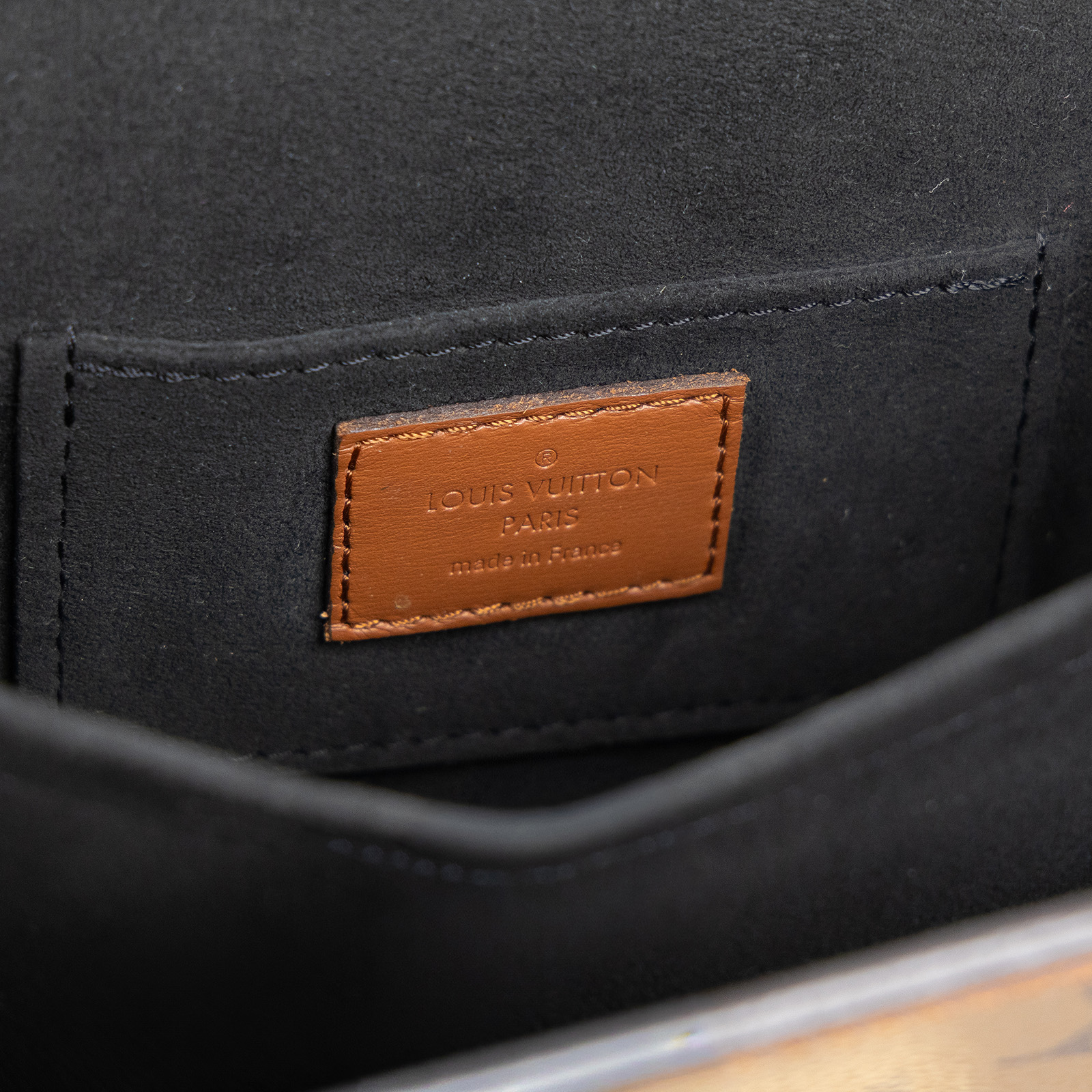 路易威登 LOUIS VUITTON Mini Dauphine 達芙妮 Reverse皮革飾邊 帆布肩背 斜背包 M45959 晶片款  原廠盒子/防塵袋/購買證明