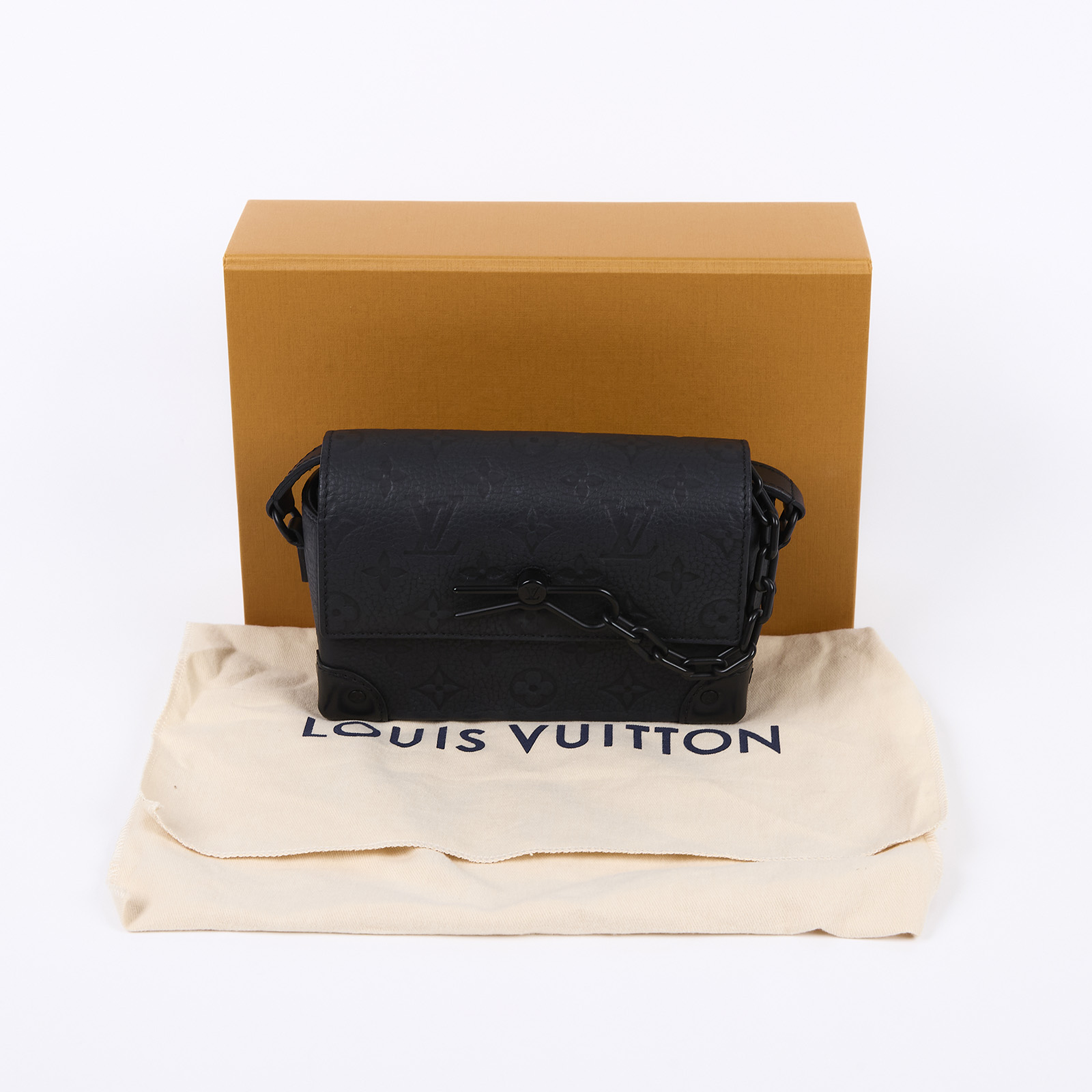 路易威登 LOUIS VUITTON Steamer 隨身 錢包 黑色 M81746 晶片款 黑原花壓紋Steamer肩背包 原廠盒子/防塵袋