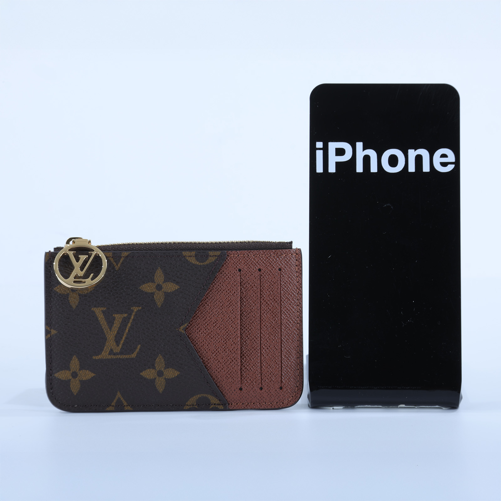 路易威登 LOUIS VUITTON Romy 名片夾 經典帆布 棕色 M81880 晶片款 棕色Romy 卡片名片拉鍊零錢包 原廠盒子/防塵袋