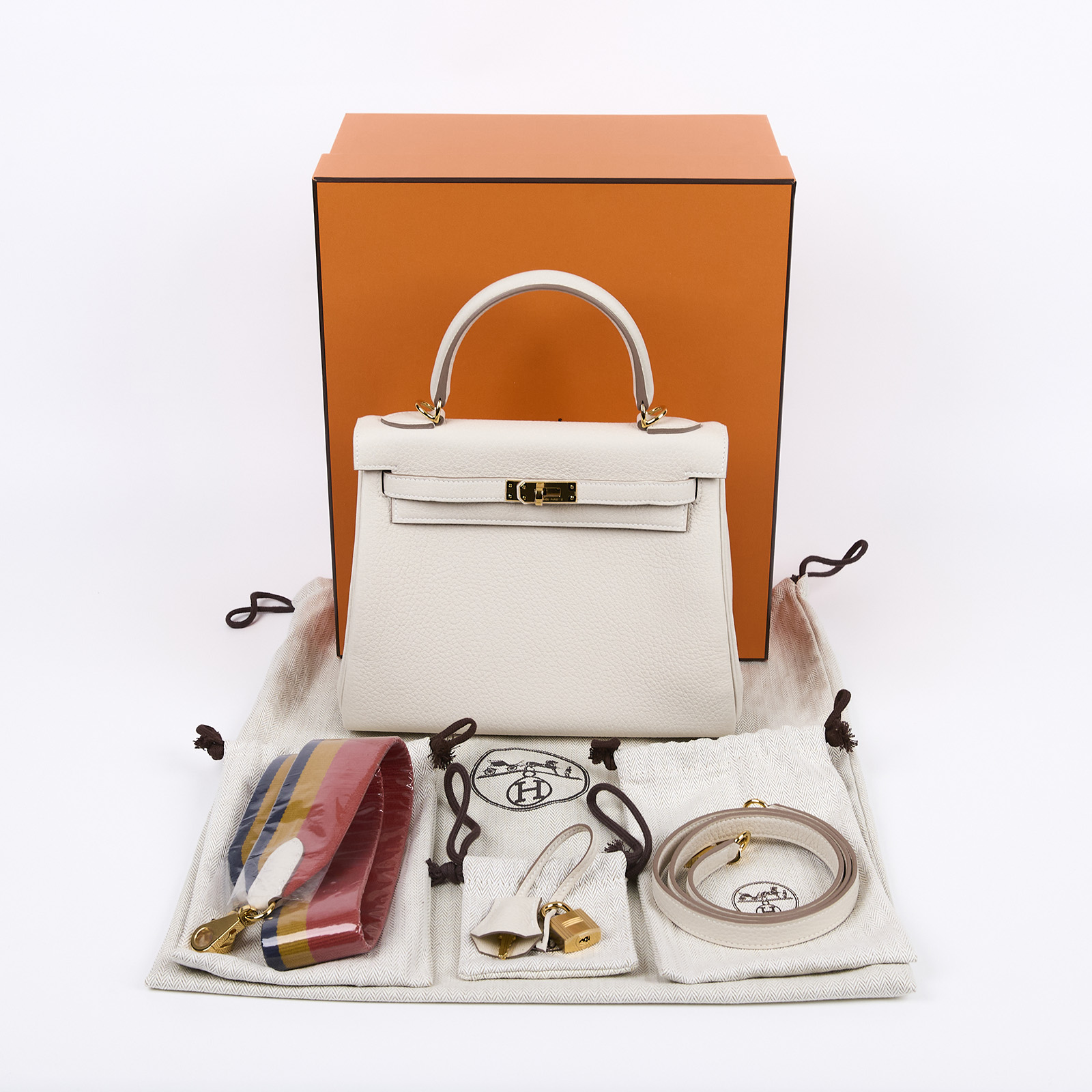愛馬仕 Hermes Kelly Bag 凱莉包 25 KL25 K刻 奶昔白金釦KELLY25 原廠盒子/防塵袋/鎖組/背帶