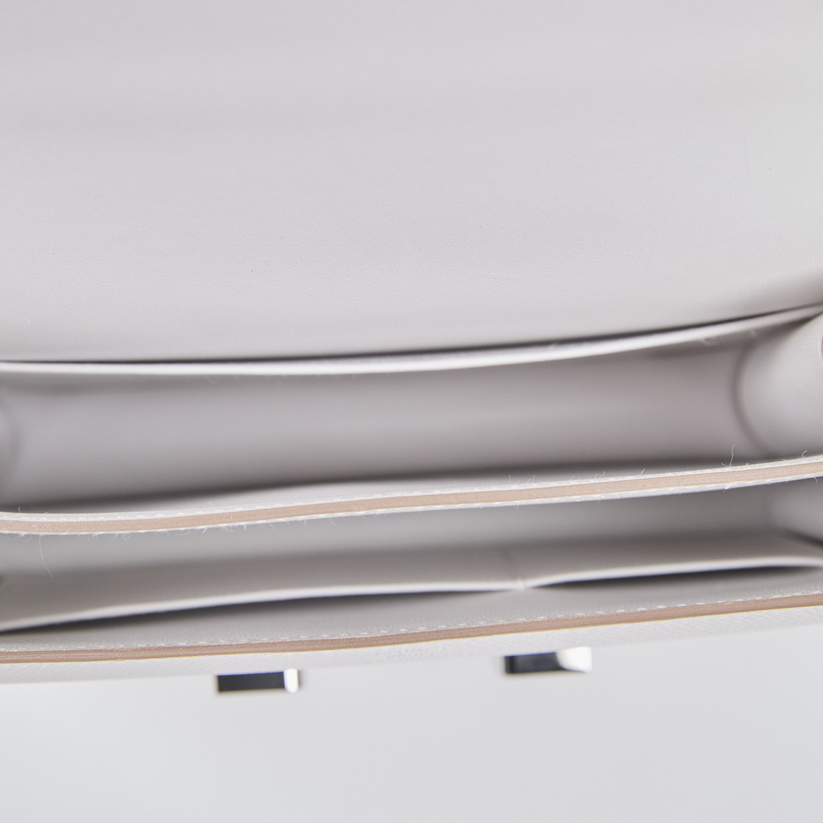 愛馬仕 Hermes Constance Bag 康康包 MIni 18  銀色五金 奶灰色 H083905CKM4 /B刻  原廠盒子/防塵袋/購買證明影本