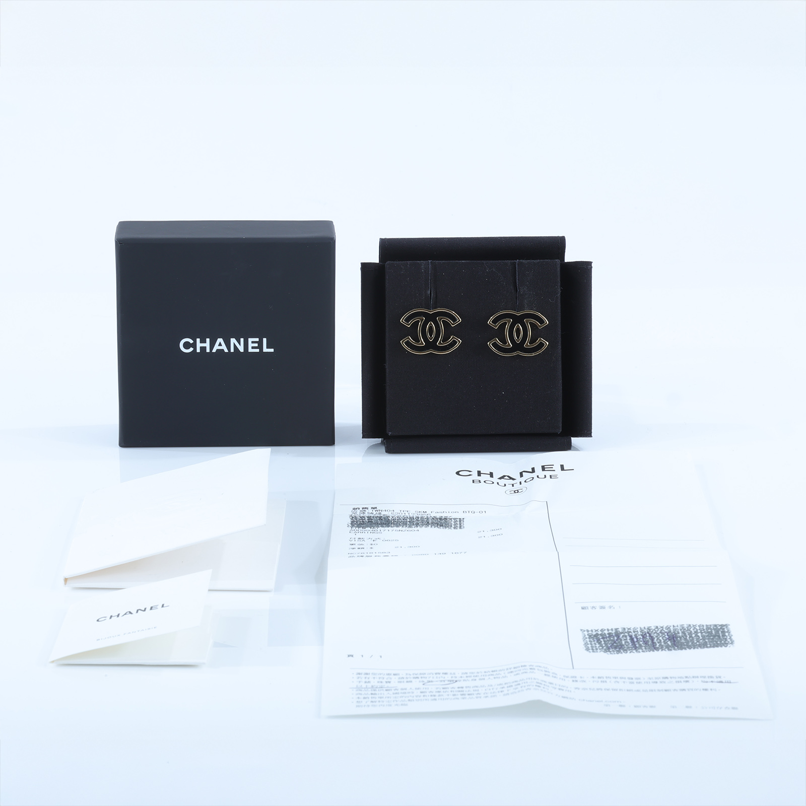 香奈兒 CHANEL 雙C LOGO 耳環 黑色 金色 B24B 黑金色雙C耳環 原廠盒子/購買證明
