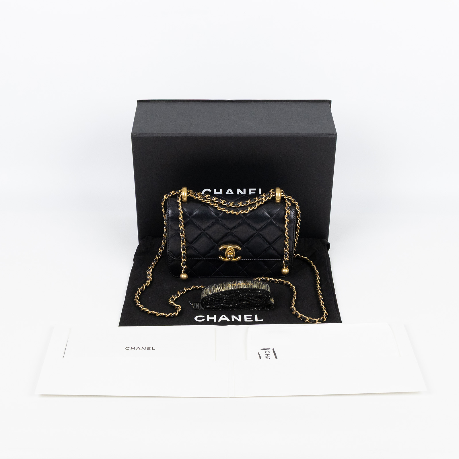 香奈兒 CHANEL 雙金球 經典 斜背 口蓋包 AS2615 晶片款 黑金羊雙金球掀蓋包 原廠盒子/防塵袋