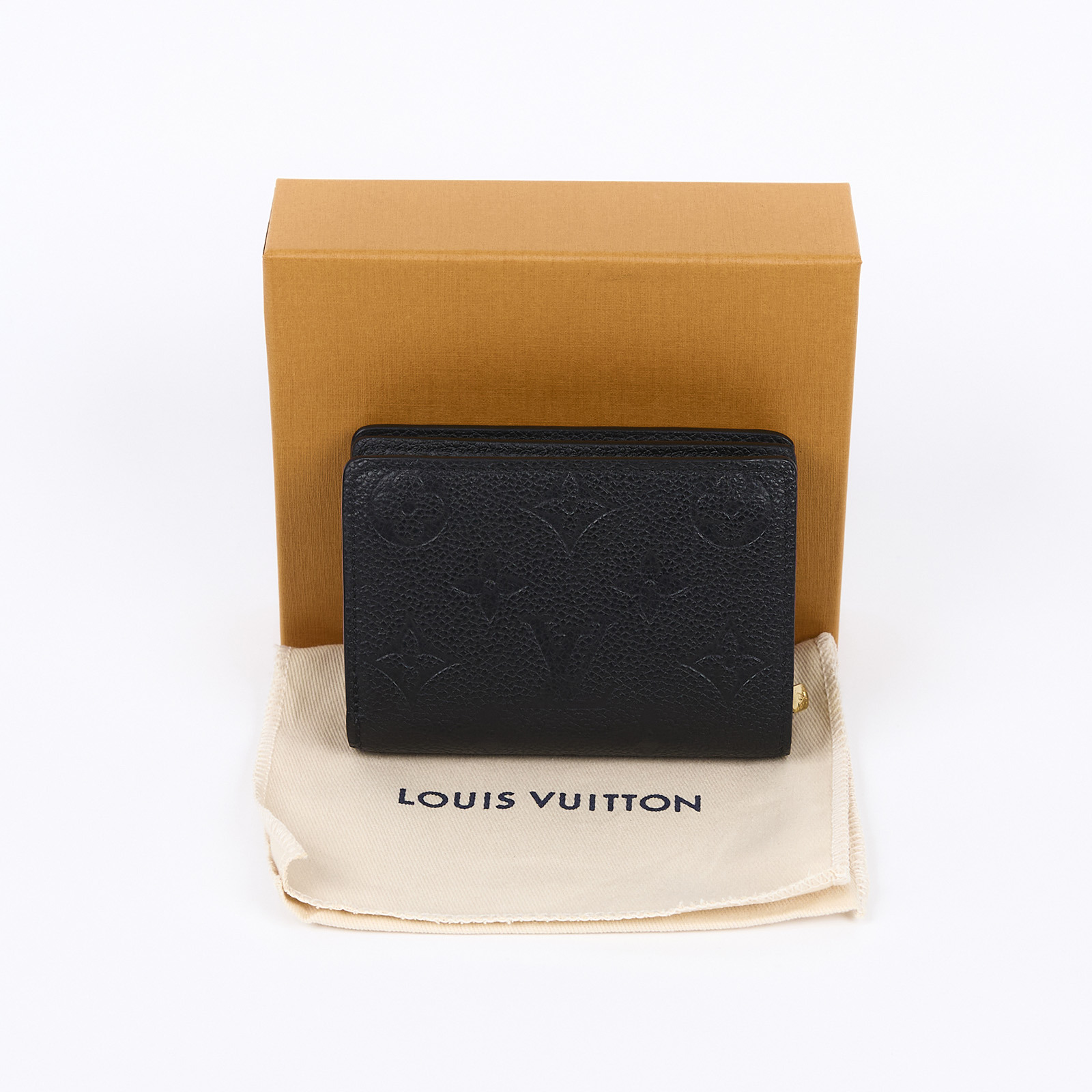 路易威登 LOUIS VUITTON Cléa 柔軟粒面壓花牛皮 錢包 短夾 黑色 M80151 晶片款 黑原花壓紋Clea短夾 原廠盒子/防塵袋