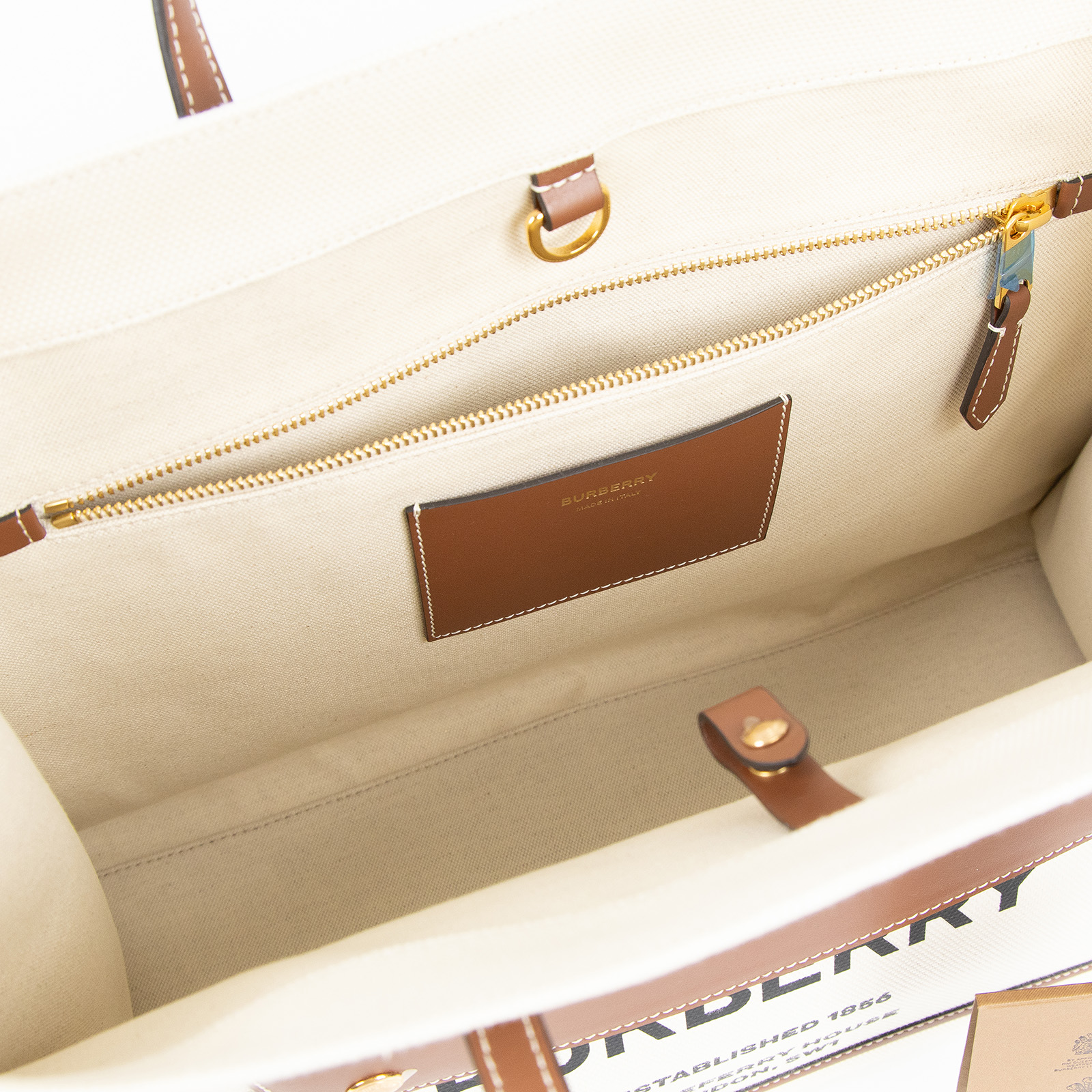 博柏利 BURBERRY Freya 芙蕾雅托特包 中型 80441291 白帆布托特包FREYA 中號 防塵袋