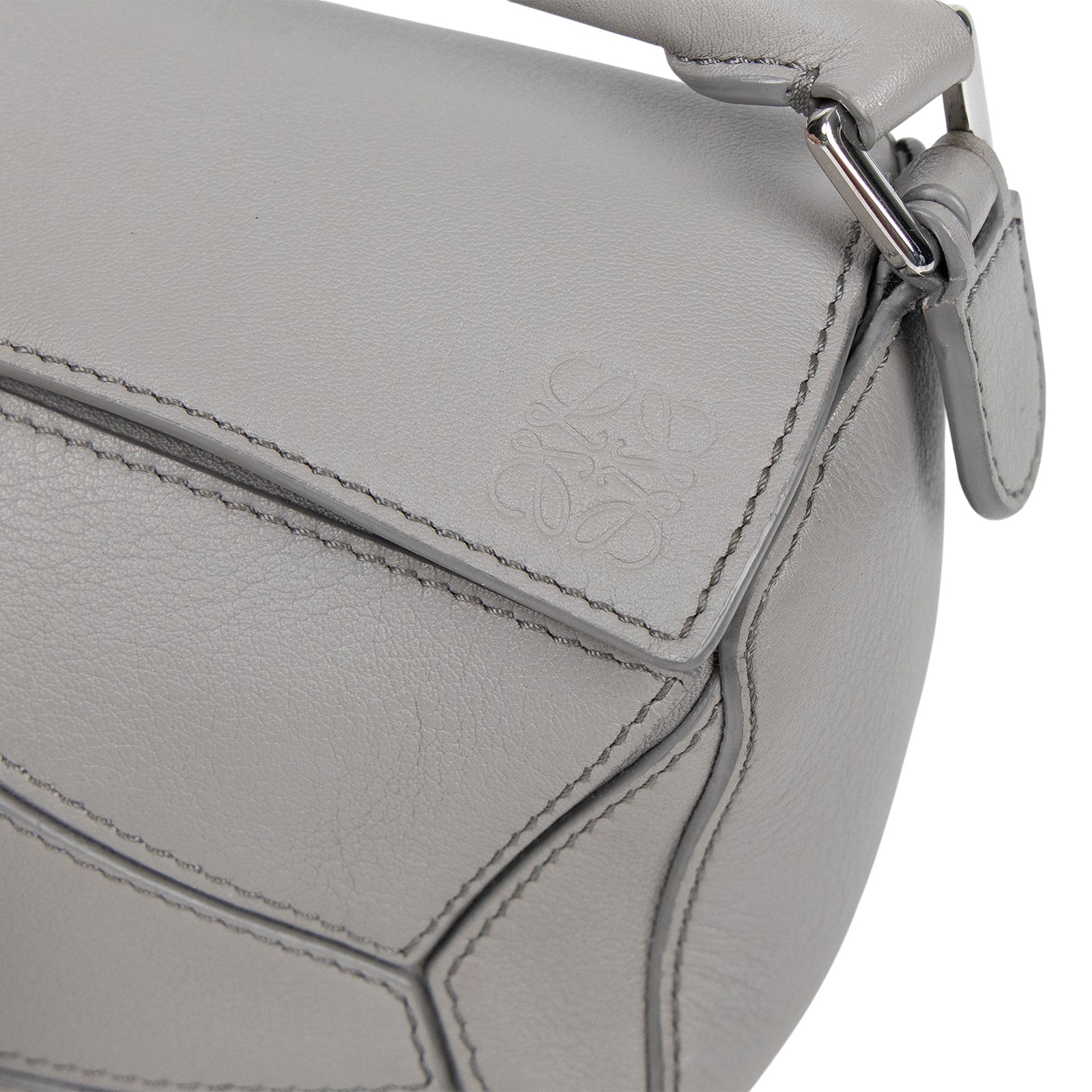 羅意威 LOEWE Puzzle mini 手提 肩背包 322.30.U95 灰PUZZLE MINI 原廠盒子/防塵袋