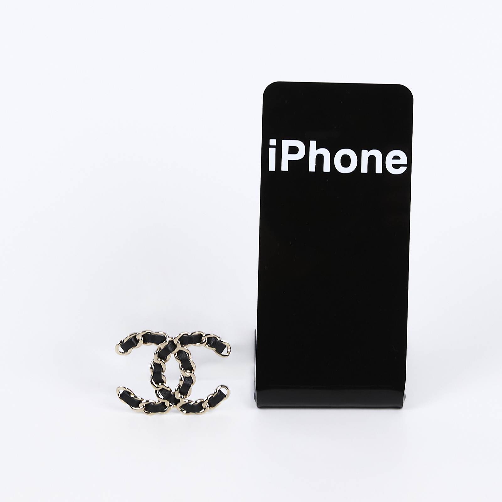 香奈兒 CHANEL 雙C LOGO 皮穿鍊 胸針 黑色 B21/V 雙C皮穿鍊胸針 原廠盒子