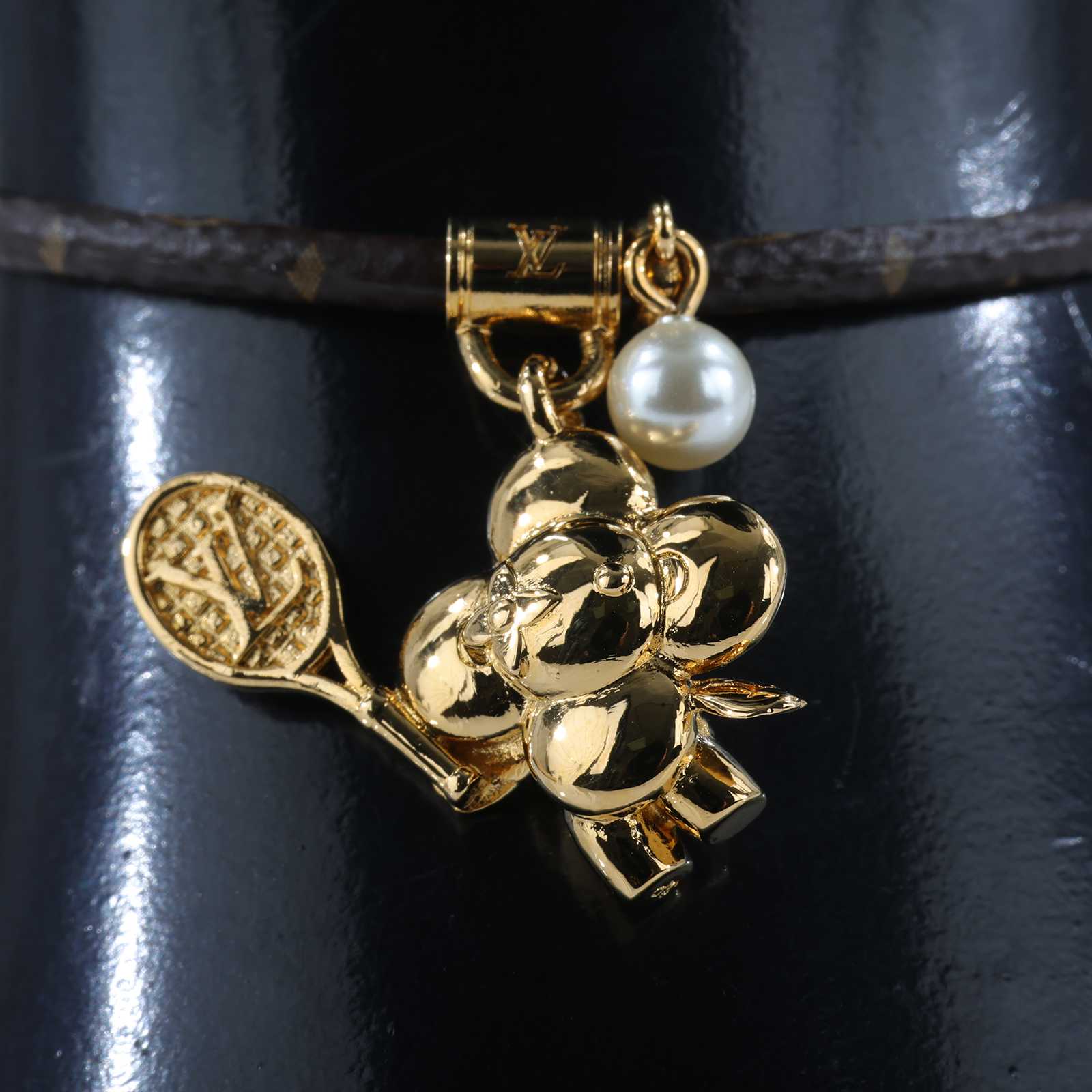 路易威登 LOUIS VUITTON Vivienne on the court 手鐲 M8087Z 原花Vivienne 網球手環 防塵袋