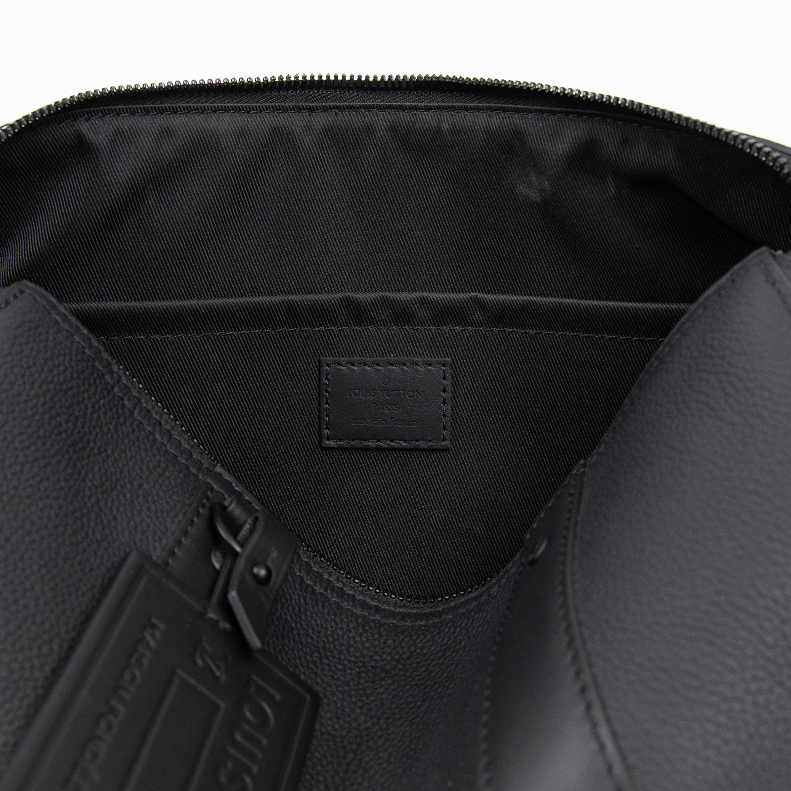 路易威登 LOUIS VUITTON City Keepall 肩背 波士頓包 黑色 M59255 晶片款 黑City Keepall 原廠盒子/防塵袋