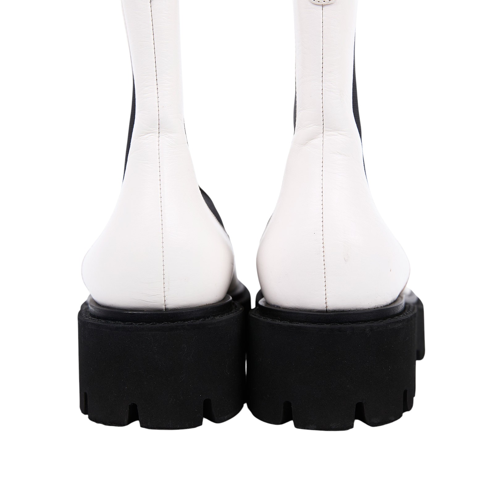 香奈兒 CHANEL Calfskin Cap Toe CC 短靴 G38218_375 白黑漆皮鞋頭靴 購買證明