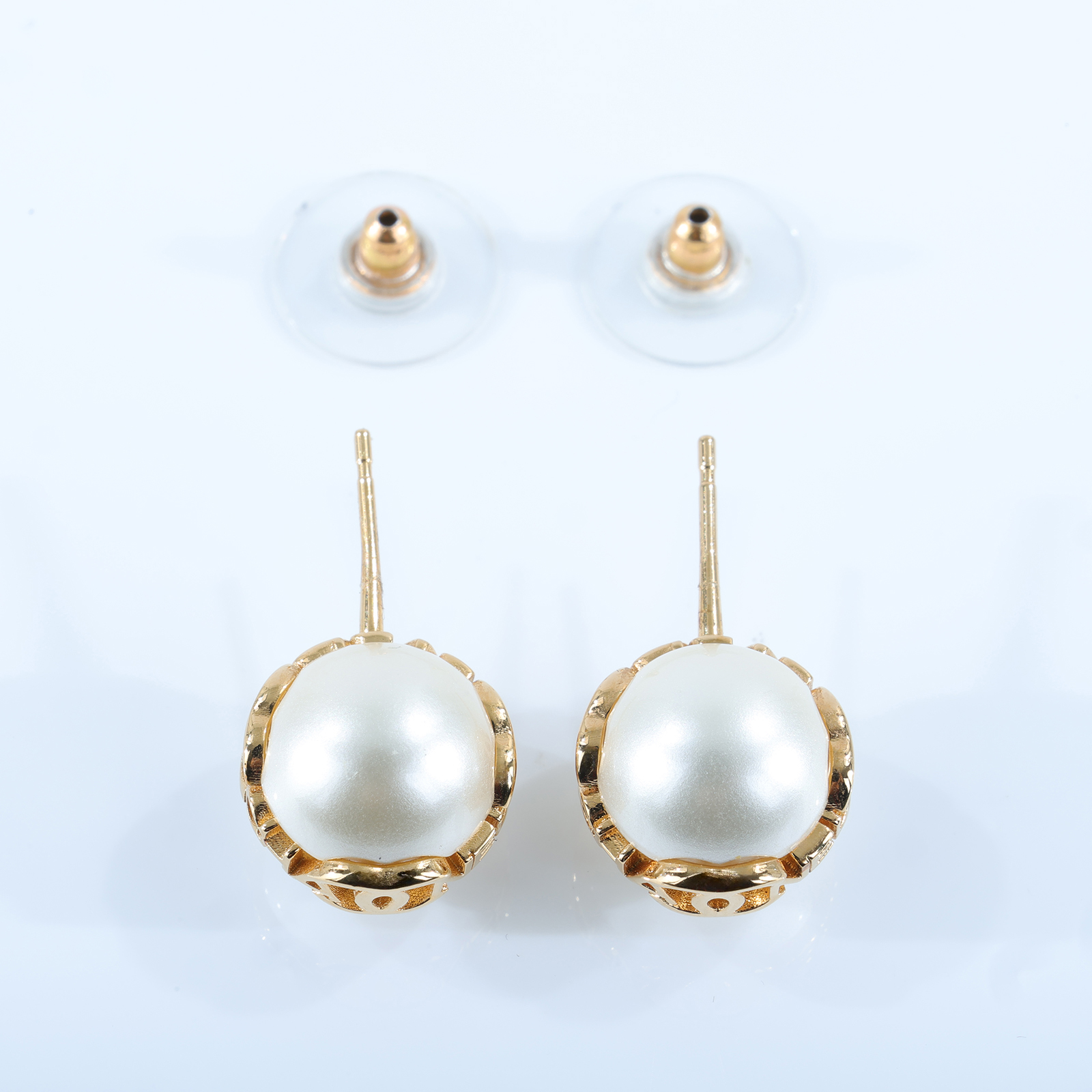 香奈兒 CHANEL CC 珍珠 耳環 B23 K 金雙C大珍珠耳環 原廠盒子