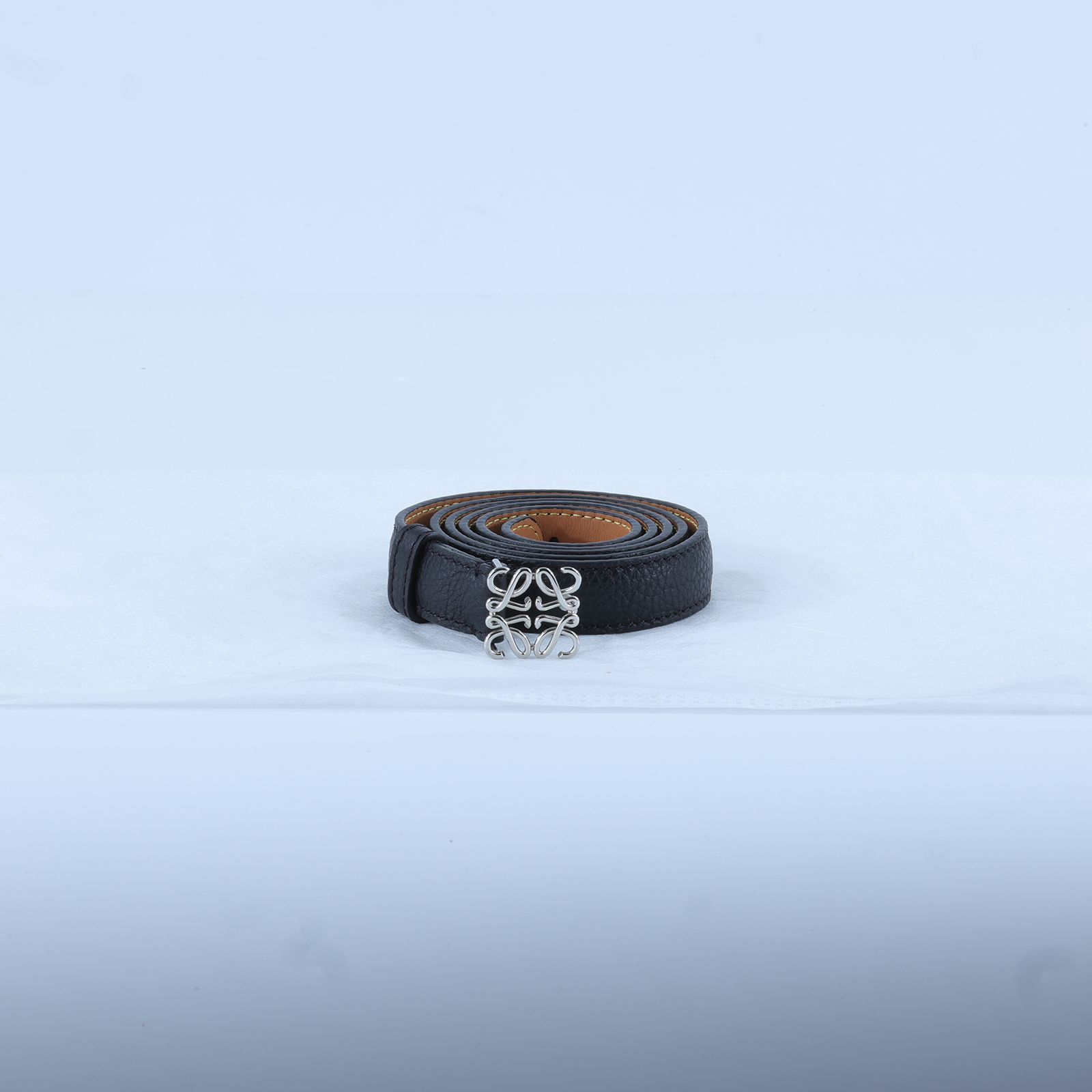 羅意威 LOEWE Anagram 腰帶 E619Z15X03_90 銀LOGO黑細皮帶 無附屬品