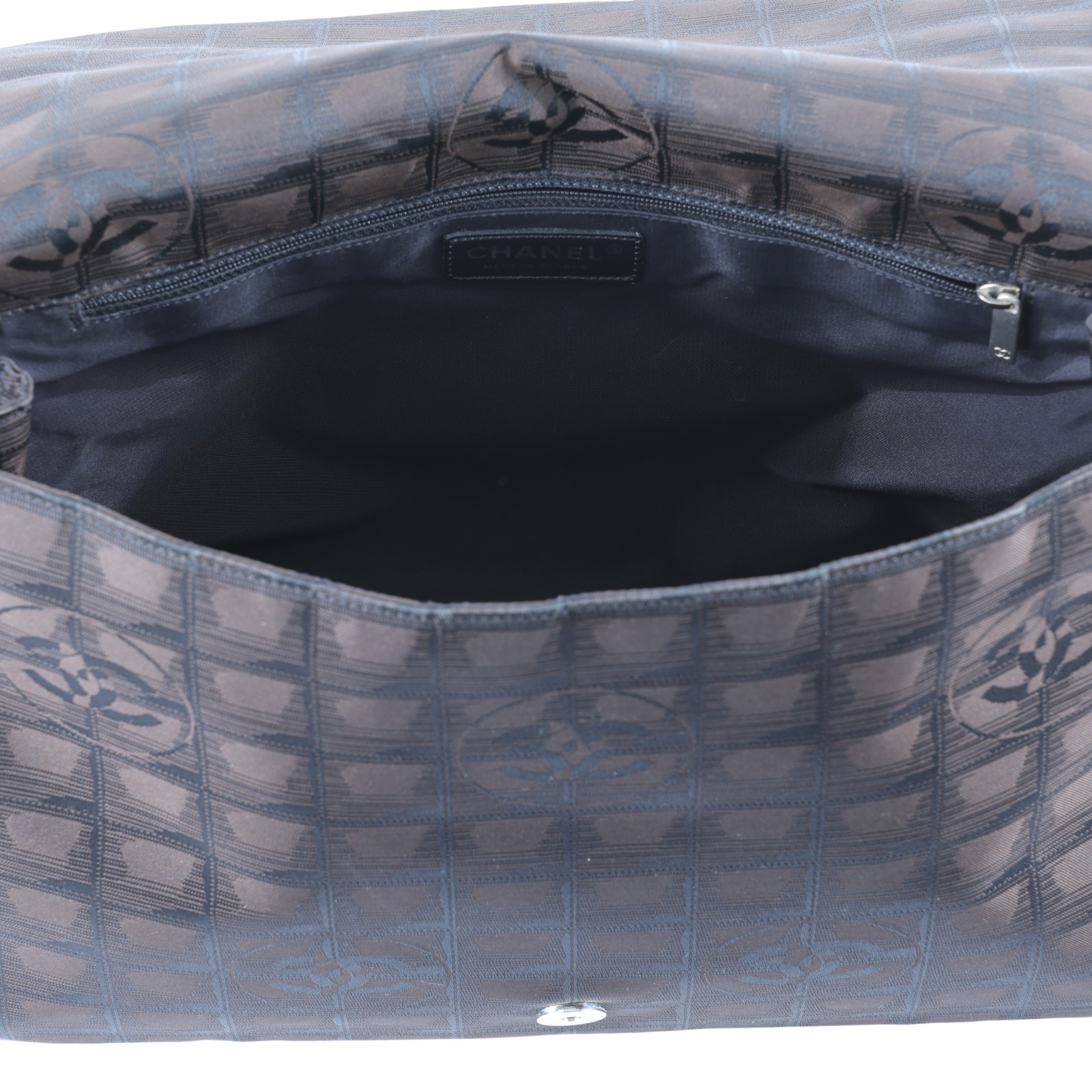 香奈兒 CHANEL New Travel Line 郵差包 A29348 11開 黑棕TRAVEL LINE 郵差包 無附屬品