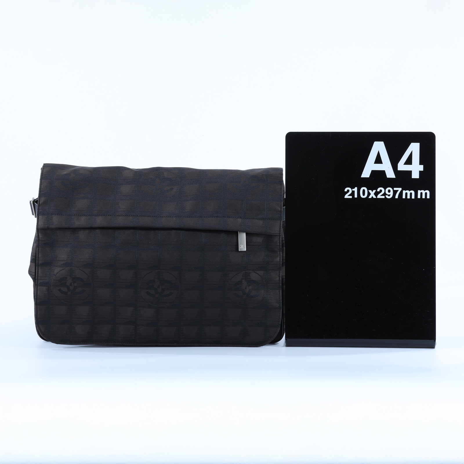 香奈兒 CHANEL New Travel Line 郵差包 A29348 11開 黑棕TRAVEL LINE 郵差包 無附屬品