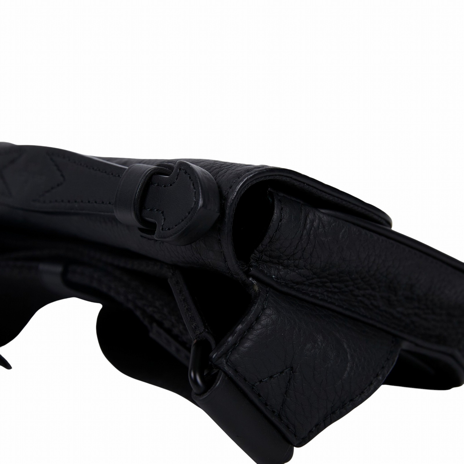 路易威登 LOUIS VUITTON S Lock 單肩包 Taurillon 牛皮 M58487 晶片款 黑原花壓紋S LOCK斜背包 原廠盒子