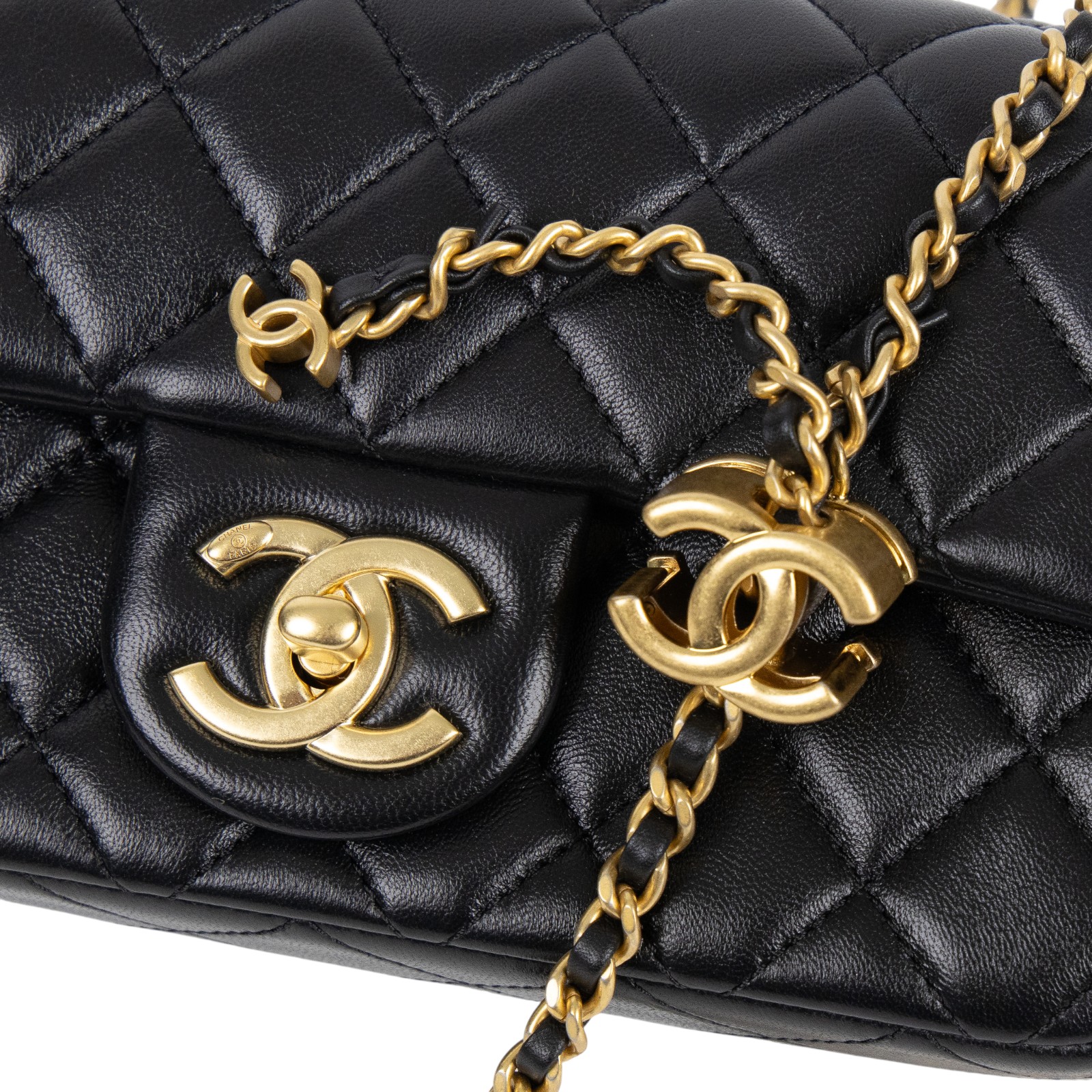 香奈兒 CHANEL Coco 20  肩背 斜背 經典口蓋包  晶片款 黑金羊雙C調節扣COCO20 原廠盒子/防塵袋