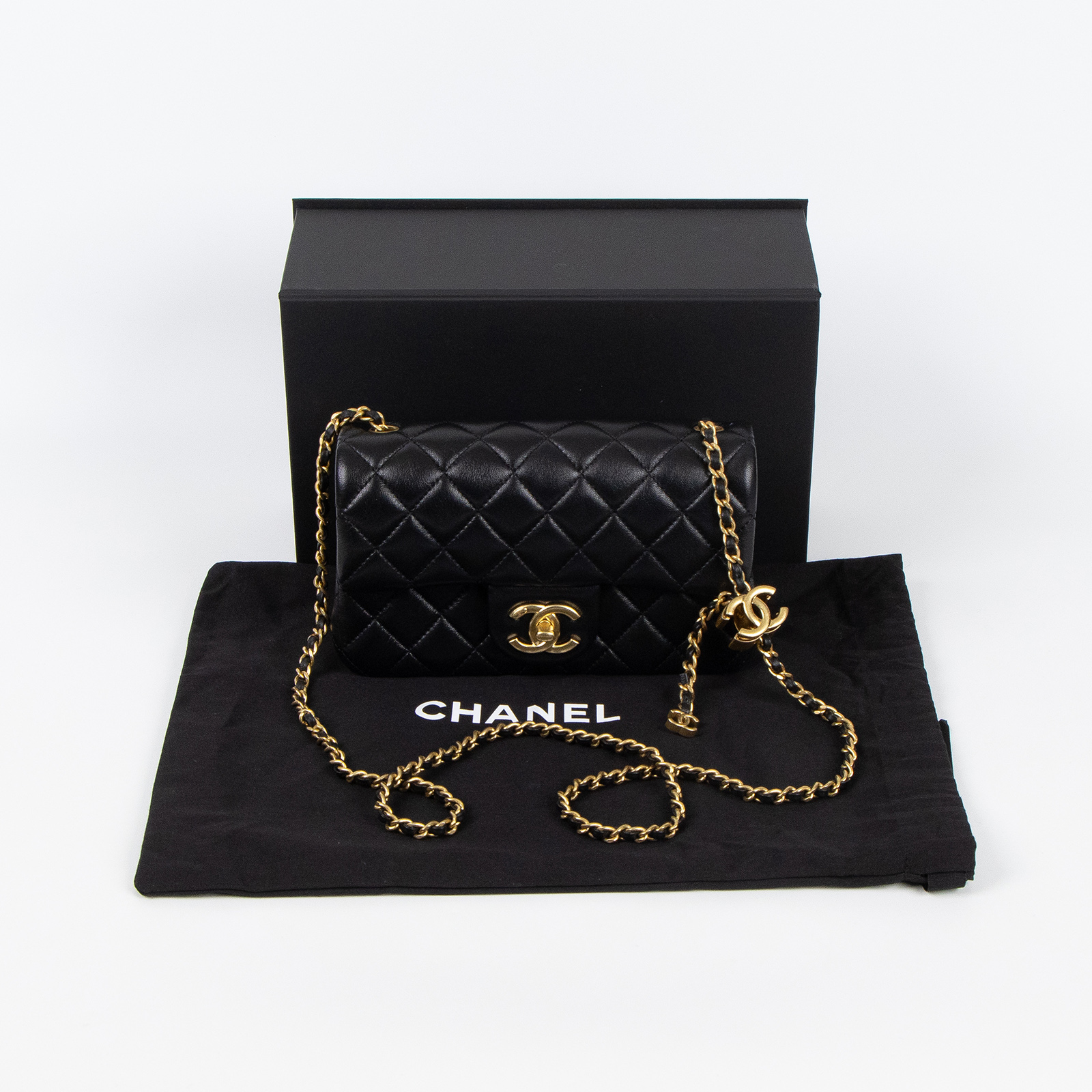 香奈兒 CHANEL Coco 20  肩背 斜背 經典口蓋包  晶片款 黑金羊雙C調節扣COCO20 原廠盒子/防塵袋