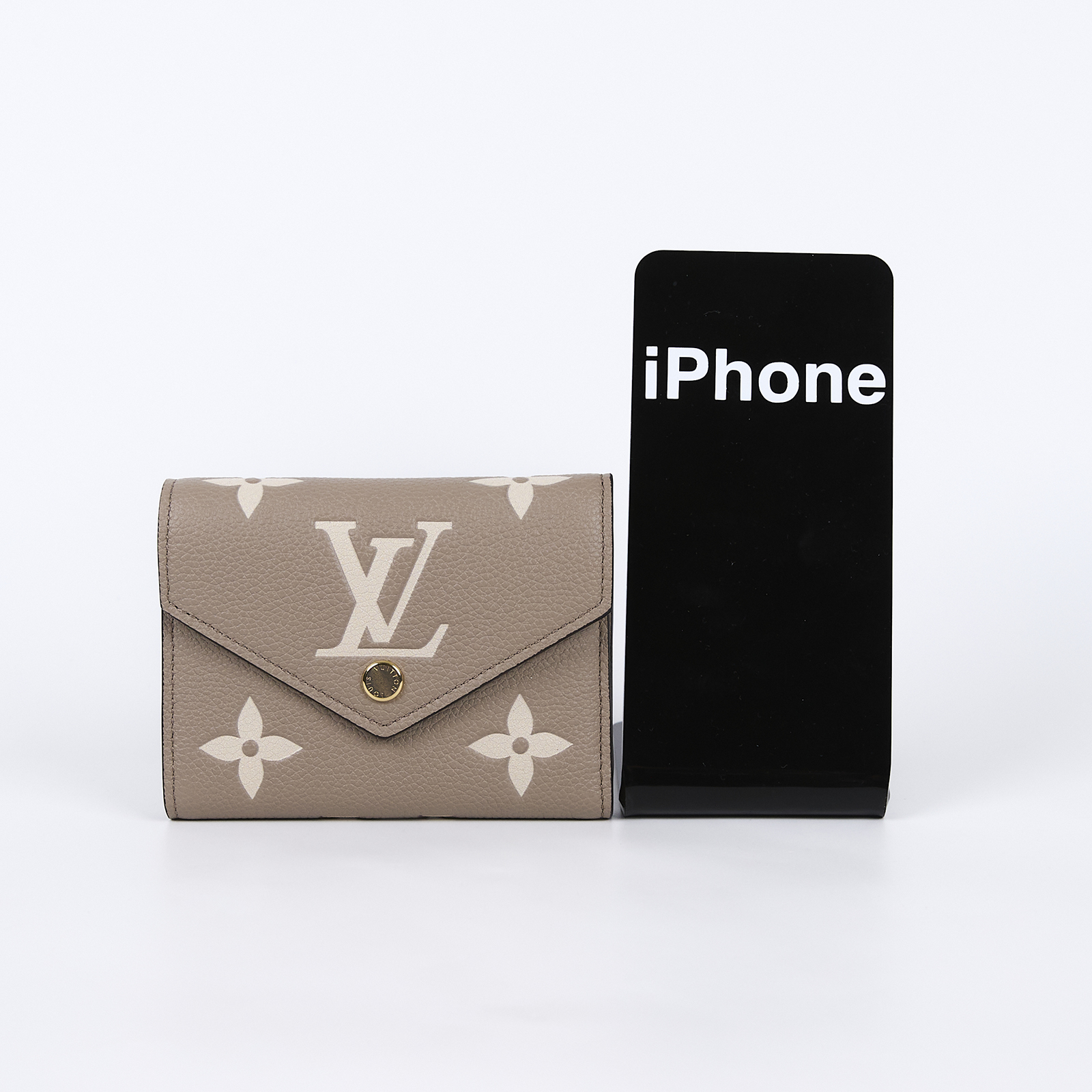 路易威登 LOUIS VUITTON Victorine 錢包 壓花牛皮 灰色奶油色 M81861 晶片款  原廠盒子/防塵袋