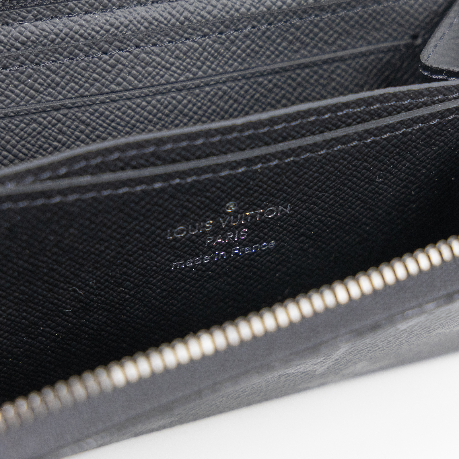 路易威登 LOUIS VUITTON Eclipse 錢包 卡夾 M81662 晶片款 黑原花拉鍊零錢卡包 原廠盒子/防塵袋/購買證明