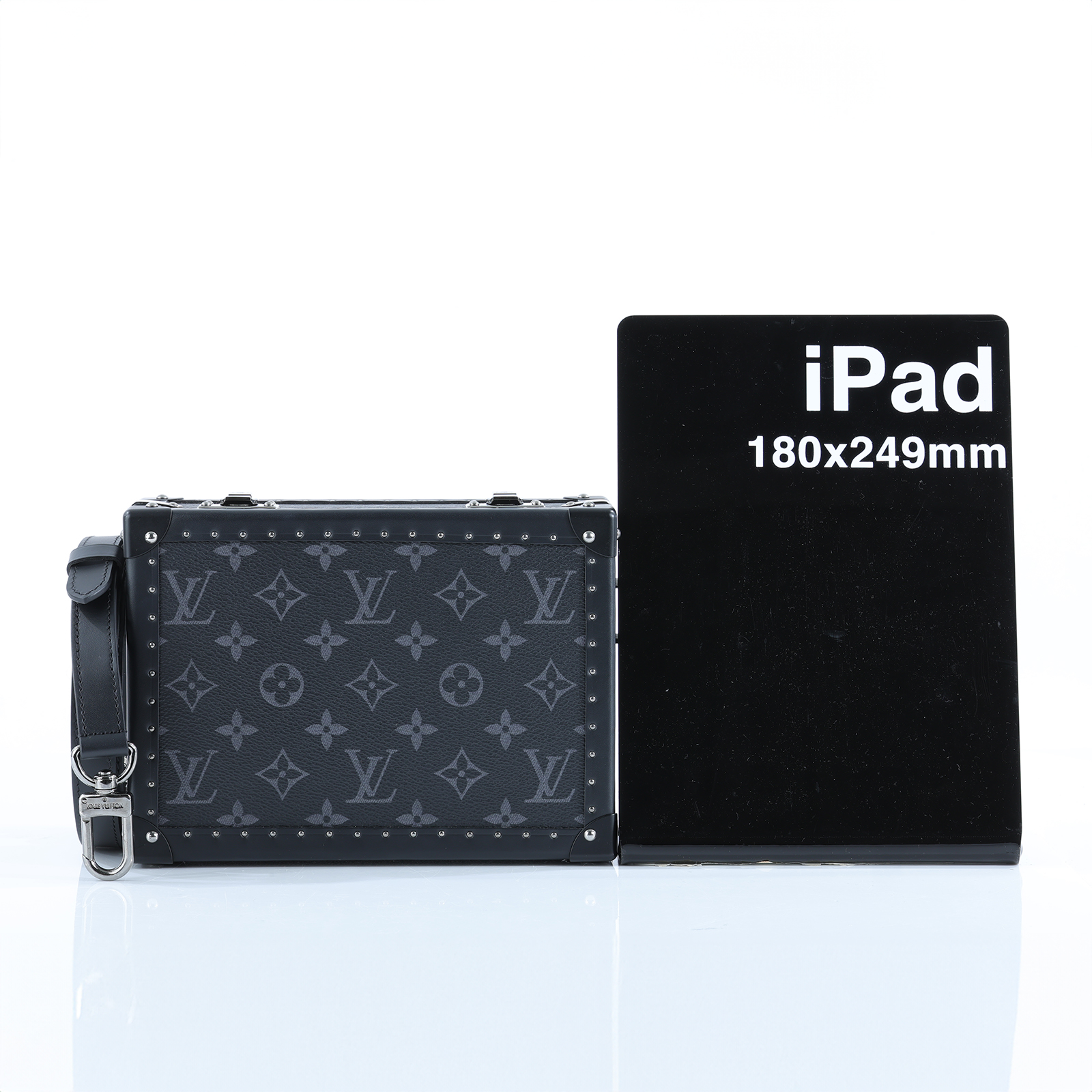 路易威登 LOUIS VUITTON Clutch Box 斜背 硬殼包 硬盒箱 Monogram Eclipse M20251 晶片款  原廠盒子/防塵袋