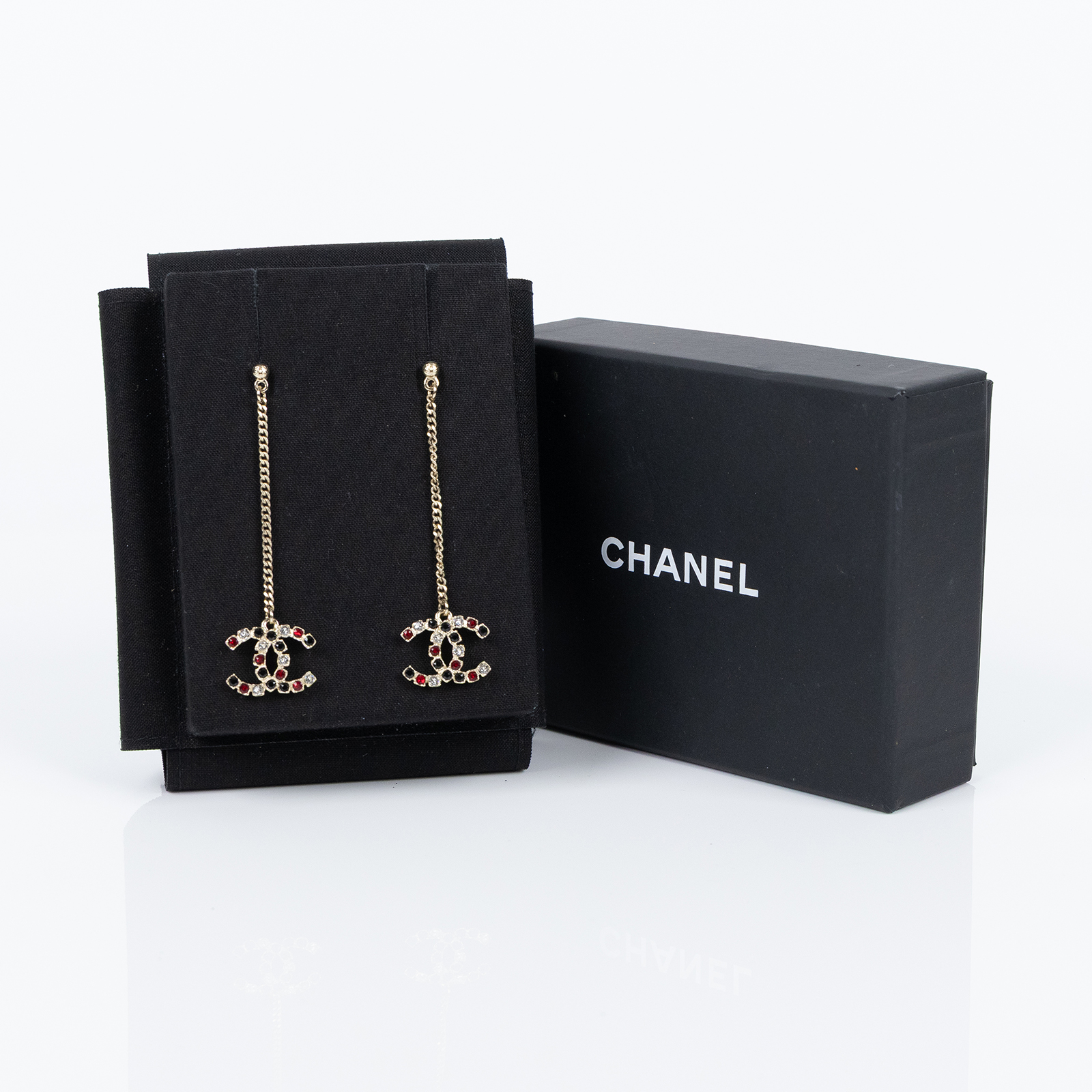 香奈兒 CHANEL CC LOGO 耳環 耳釘 A19A 紅黑水鑽垂墜耳環 原廠盒子/內襯