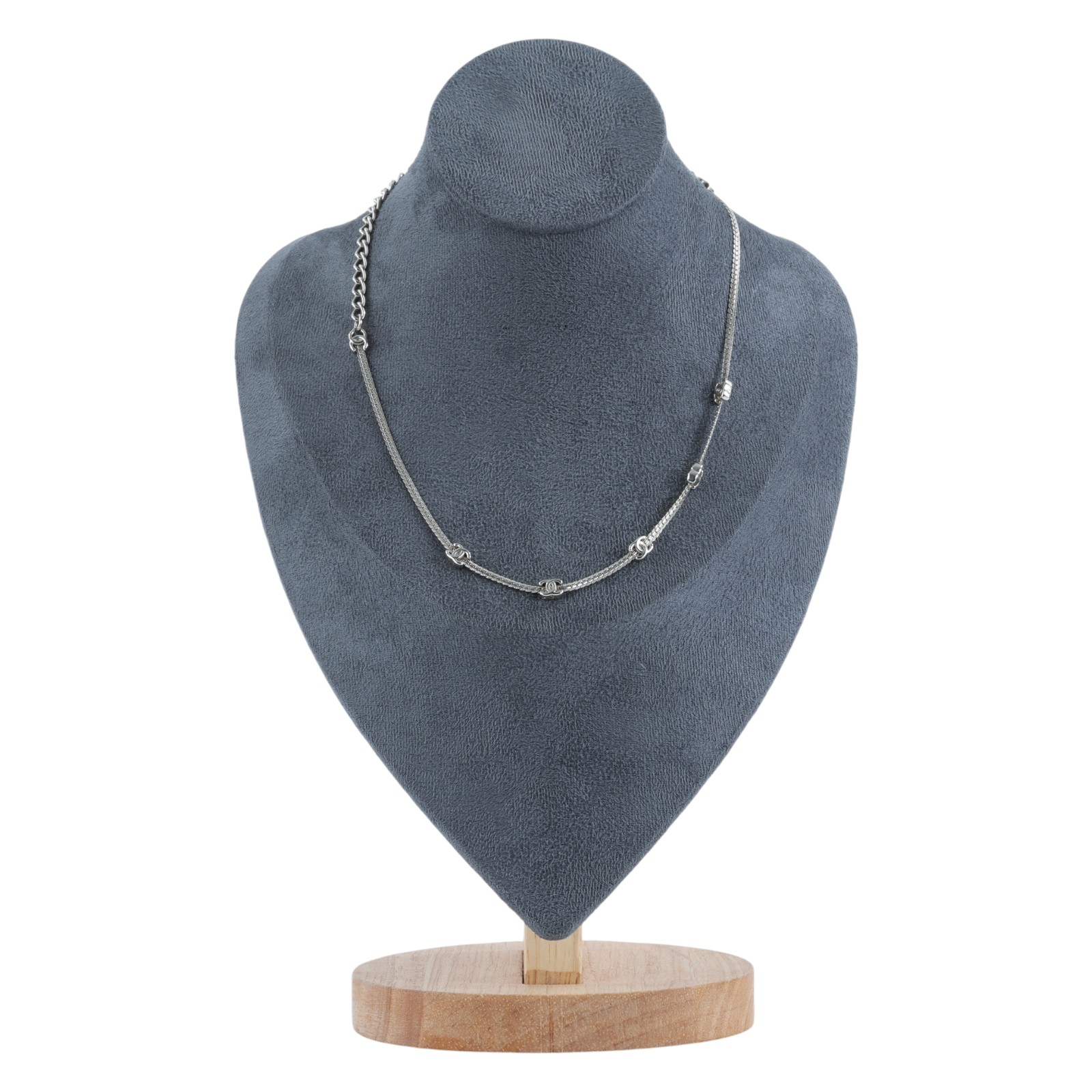 香奈兒 CHANEL CC LOGO choker 項鍊 ABE255 B18058ABE255/A24B 銀色7P LOGO項鍊 原廠盒子/購買證明影本