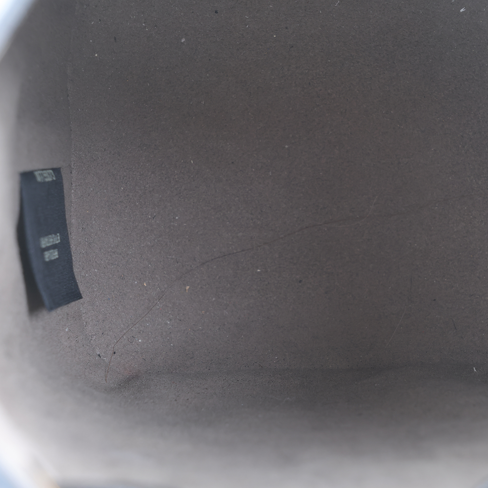 芬迪 FENDI Mon Tresor 皮革 迷你 手袋 8BS010A3ZG 黑FF水桶包MINI 防塵袋