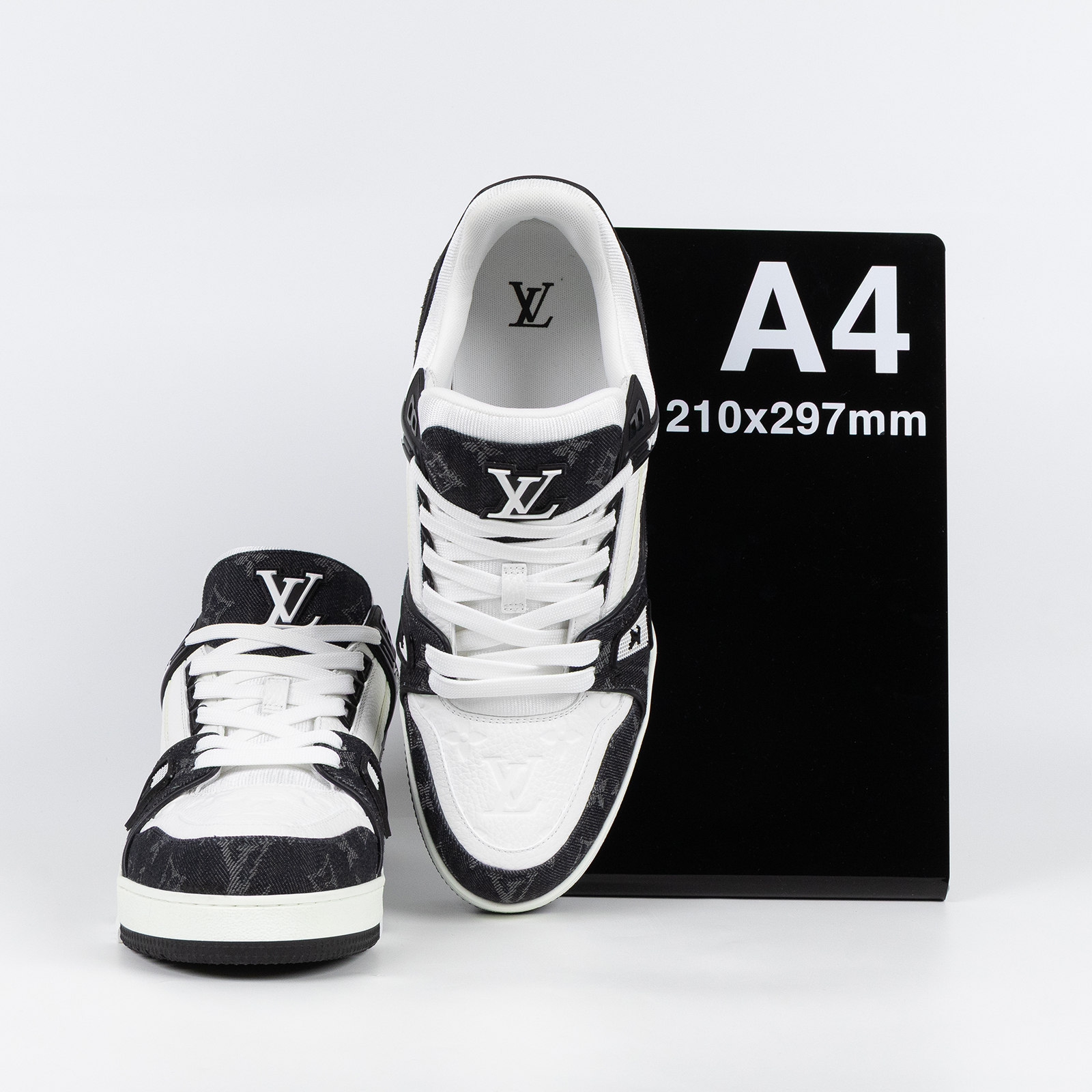 路易威登 LOUIS VUITTON LV Trainer 運動鞋 1A9JGB 黑Trainer 運動鞋 原廠盒子/防塵袋/購買證明