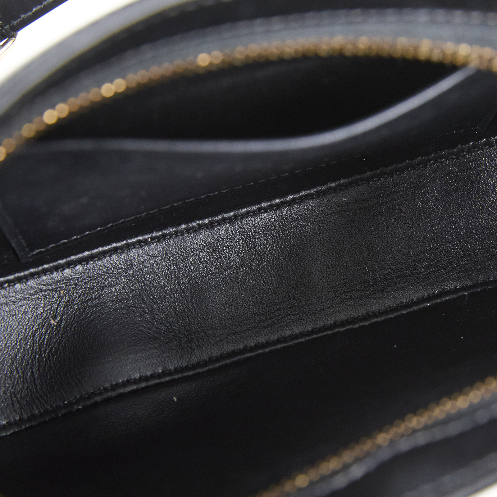 思琳 CELINE Tilly 手袋 中型 115703BF4 黑凱旋門TILLY 中號 防塵袋