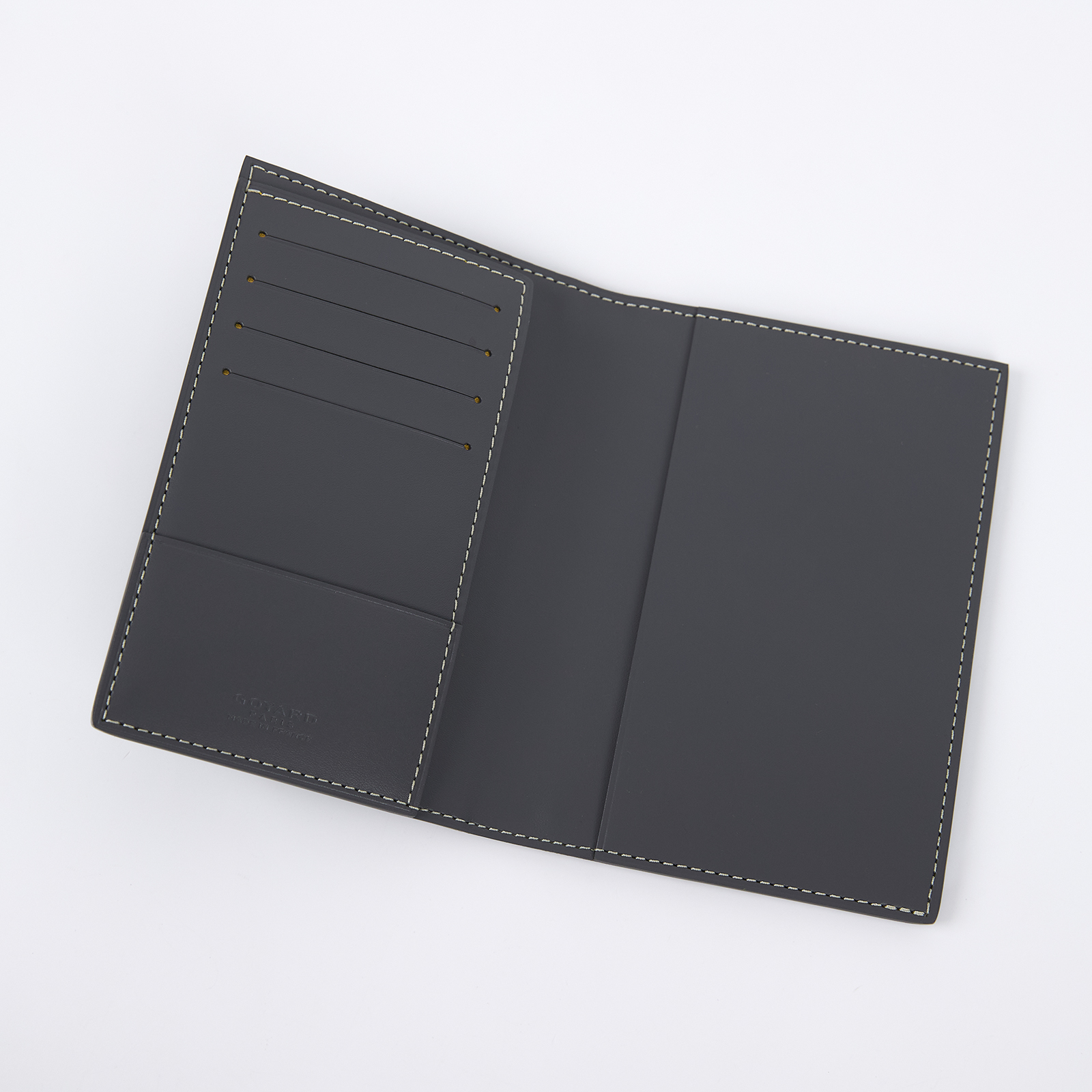 高雅德 GOYARD Grenelle 護照夾 GRENELPMLTY 灰色護照套 原廠盒子/購買證明