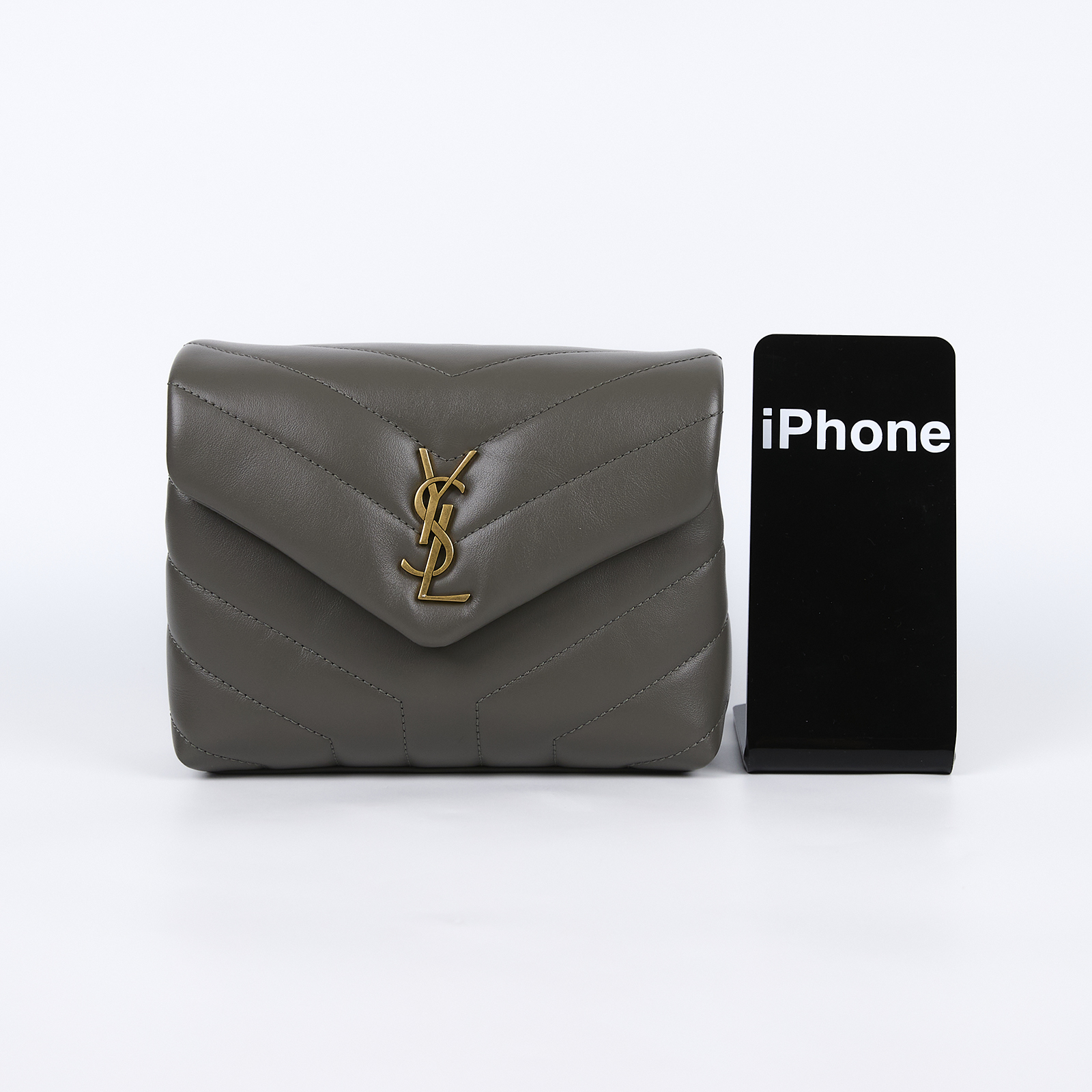 聖羅蘭 YSL SAINT LAURENT Loulou 絎縫 小牛皮 TOY 迷你 手袋  肩背 斜背包 金色五金 678401DV707  原廠盒子/防塵袋/背帶