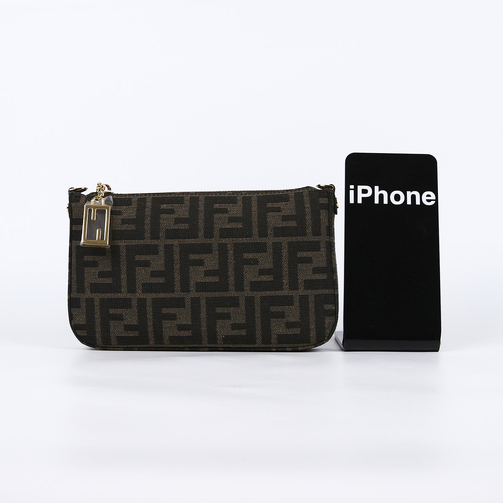 芬迪 FENDI Baguette FF布料 飾鏈 手拿包 8BS073AD23 帆布FF麻將包 防塵袋