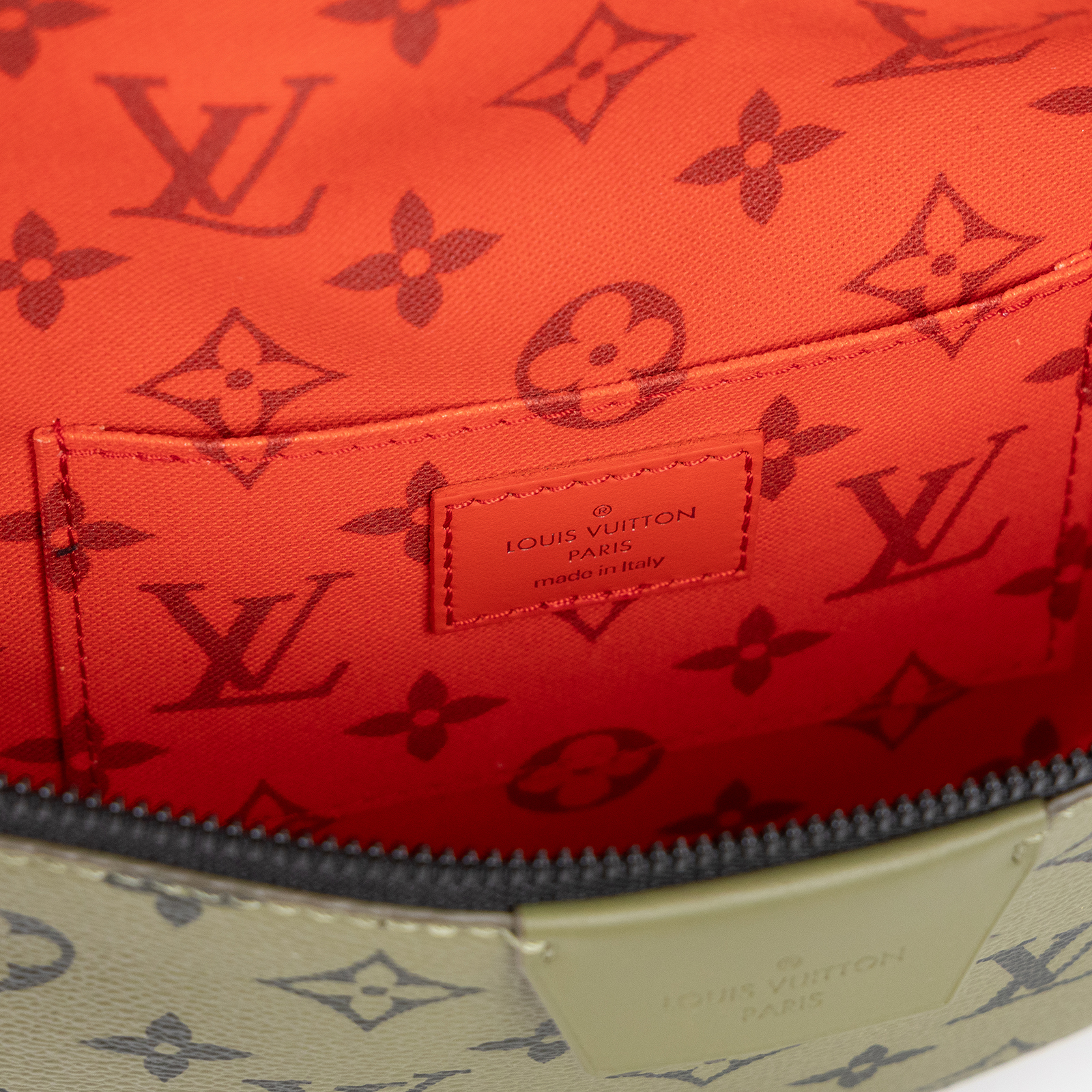 路易威登 LOUIS VUITTON Moon Crossbody 肩背包 斜背包 M23838 晶片款 綠原花Moon斜背包 防塵袋