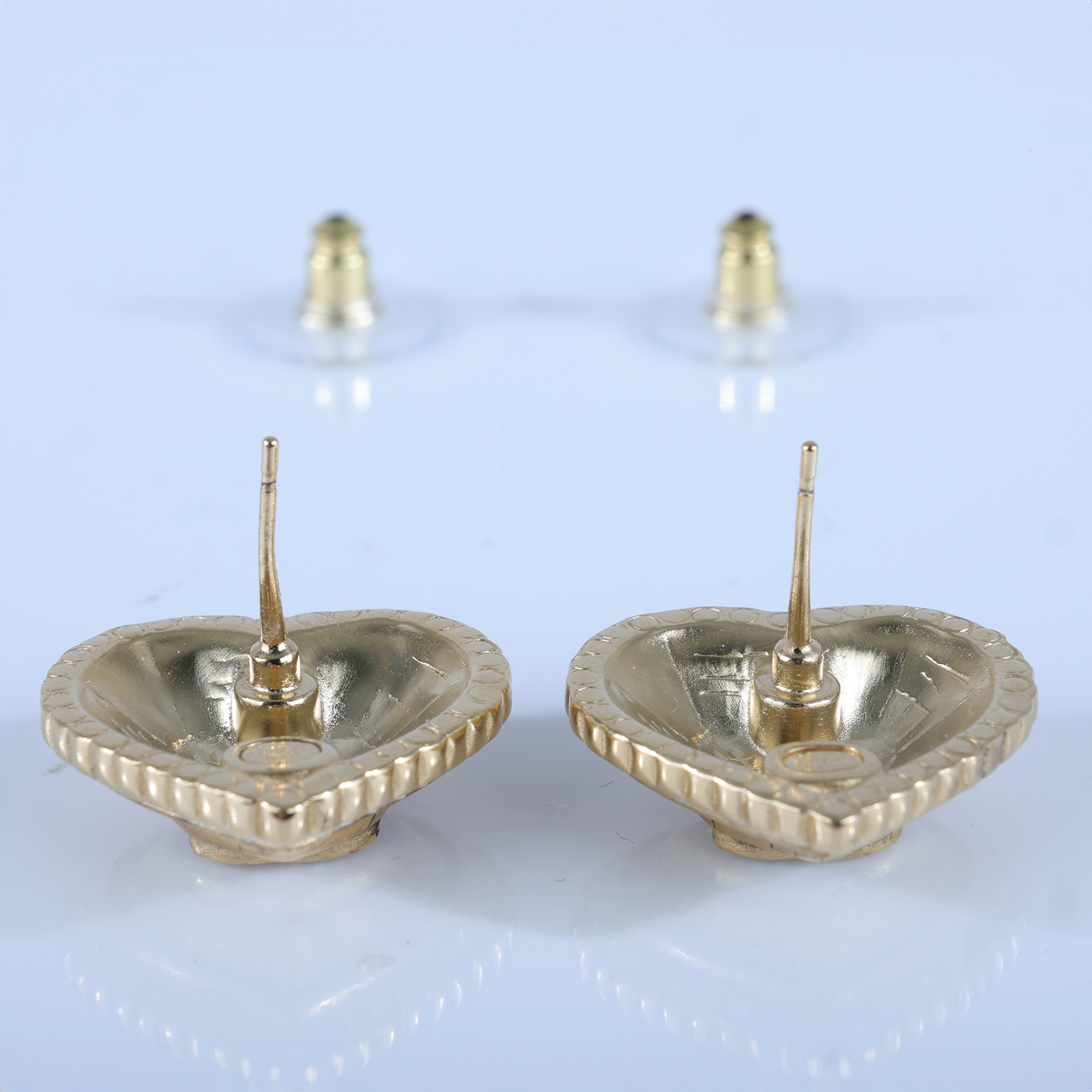 香奈兒 CHANEL CC LOGO 耳環 耳釘 L25 K 金愛心水鑽耳環 無附屬品