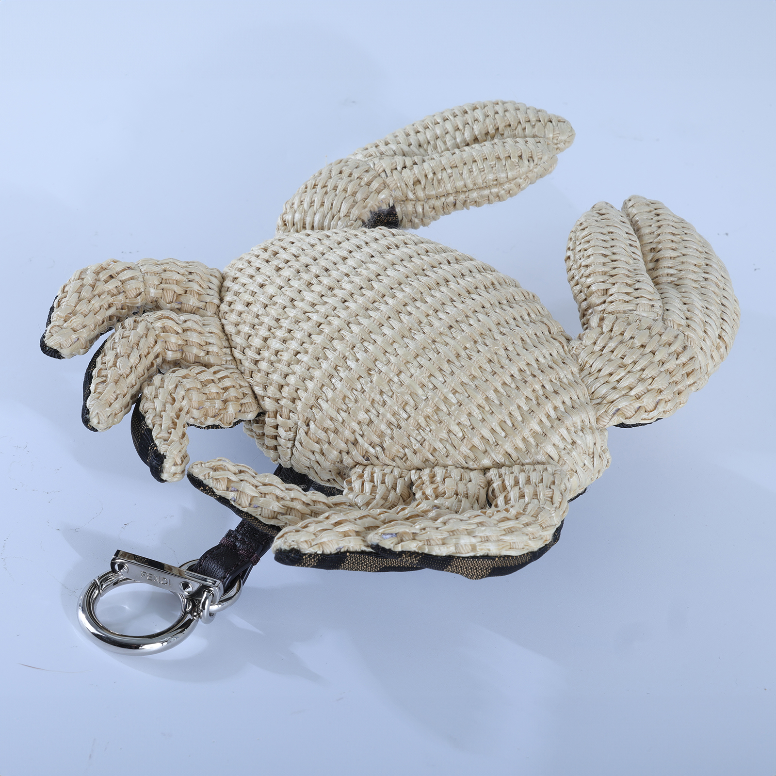 芬迪 FENDI 尼龍 拉菲草 吊飾 7AS364AUN8 螃蟹造型吊飾 無附屬品