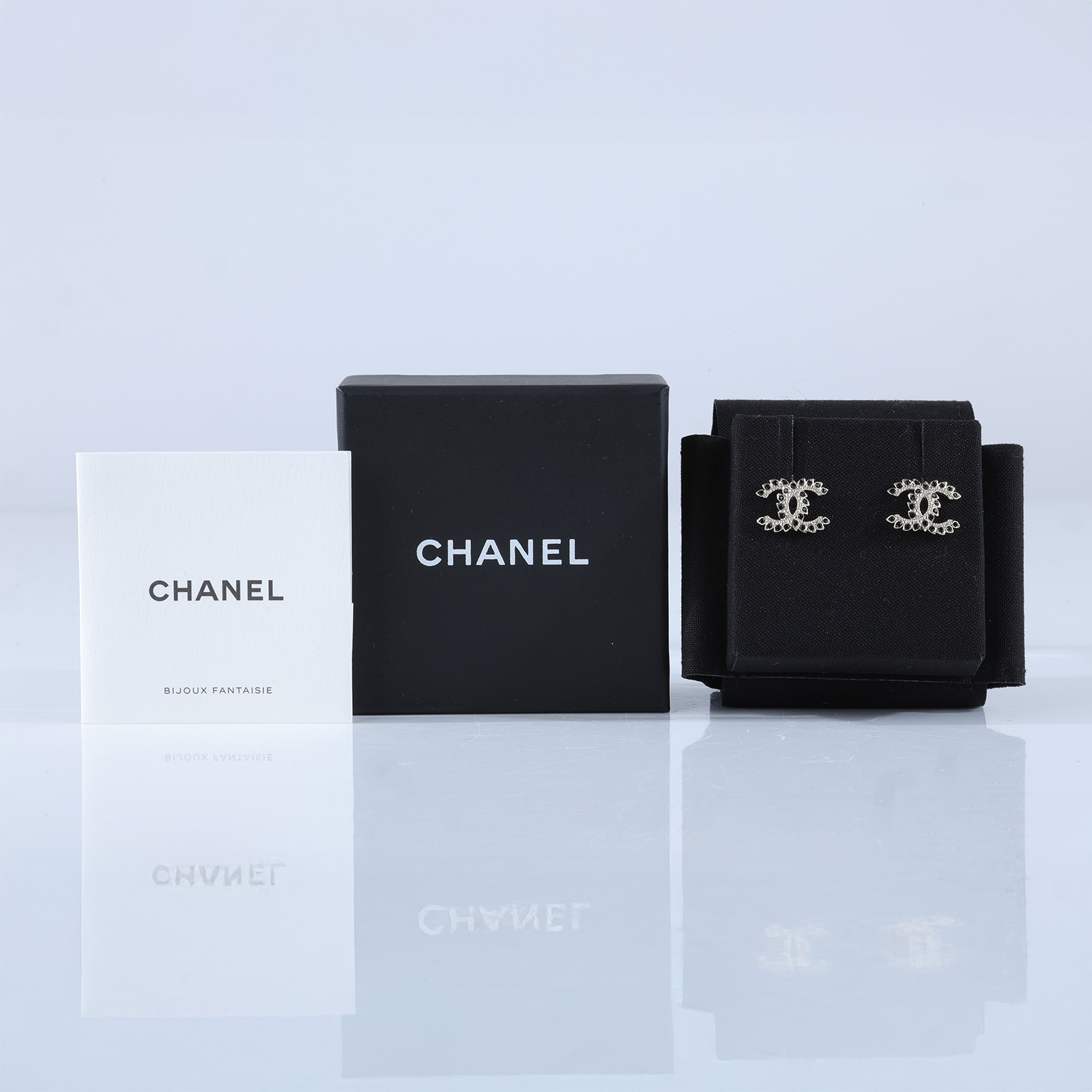 香奈兒 CHANEL CC LOGO 耳環 耳釘 C20 A 黑水鑽雙C LOGO耳環 原廠盒子