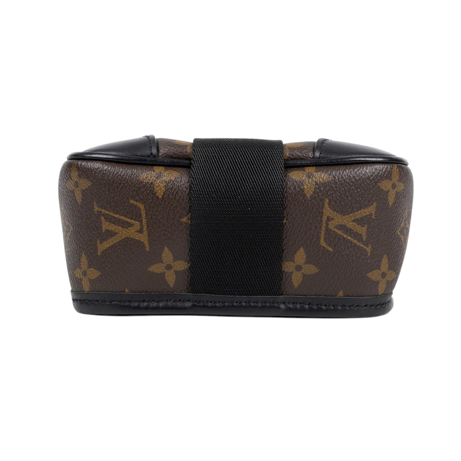 路易威登 LOUIS VUITTON ARCHY MESSENGER PM 肩背包 郵差包 M46442 晶片款  無附屬品