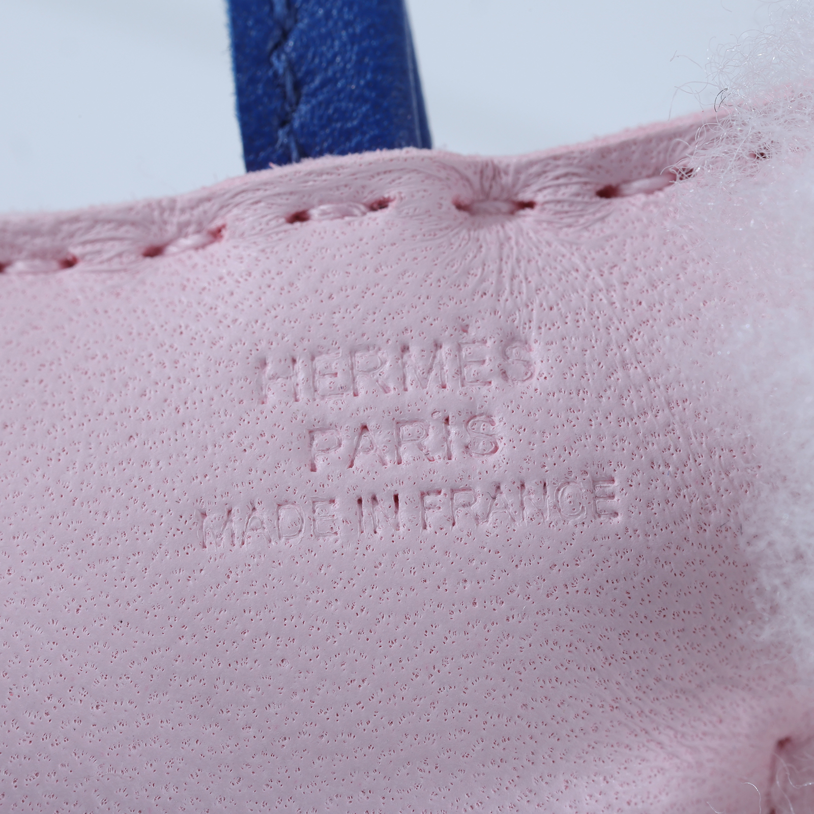 愛馬仕 Hermes Budy charm 吊飾 包掛 狐狸㹴犬 BUDYC WAA W刻粉白藍絨毛貴賓狗 budy 吊飾 原廠盒子/購買證明影本